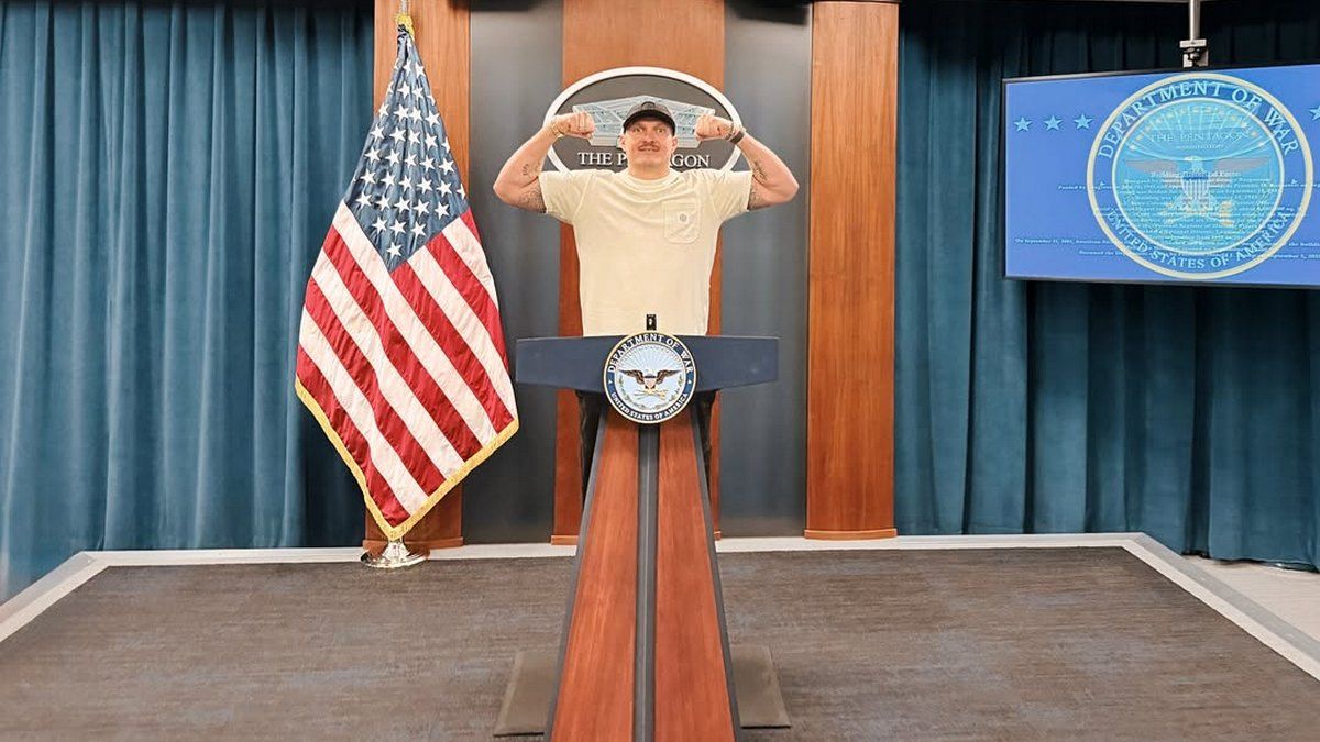 Олександр Усик у Пентагоні