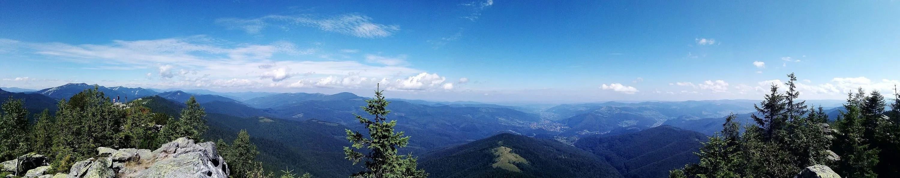 Панорама з гори Явірник / фото Славутич 18 Панорама з гори Явірник / фото Славутич 18