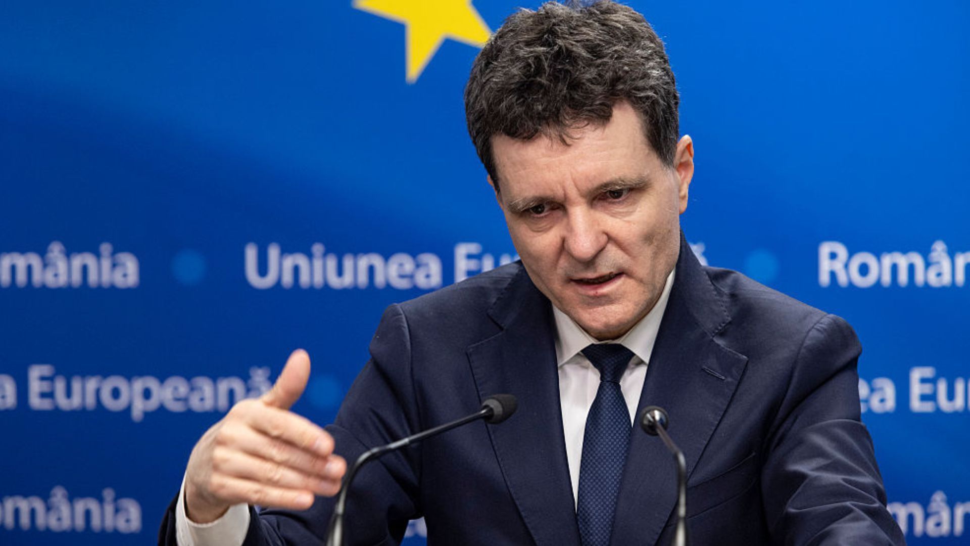 Никушор Дан выдвинул Адриана Вештя на пост премьер-министра Румынии Никушор Дан выдвинул Адриана Вештя на пост премьер-министра Румынии