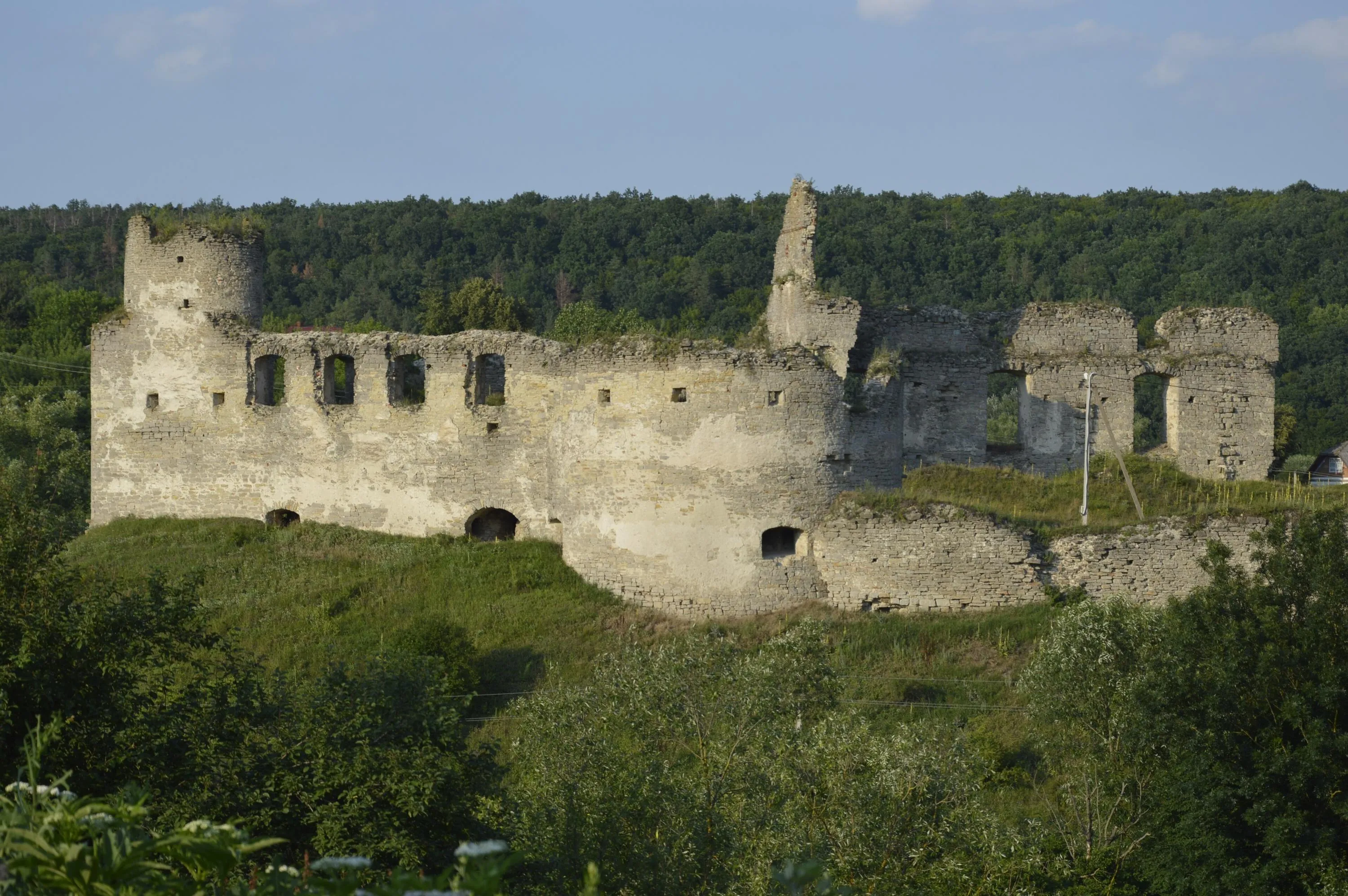 Замок в Сидорове / фото Сергея Остроуха Замок в Сидорове / фото Сергея Остроуха