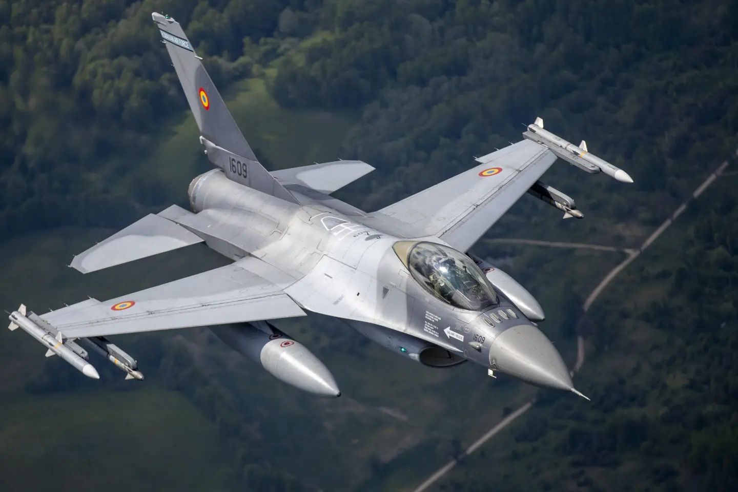 Україна отримає 7 F-16 до кінця 2026 року Україна отримає 7 F-16 до кінця 2026 року