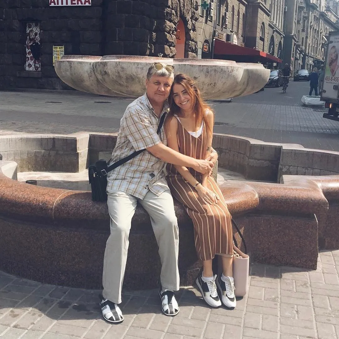 Надя Дорофєєва з татом Олексієм