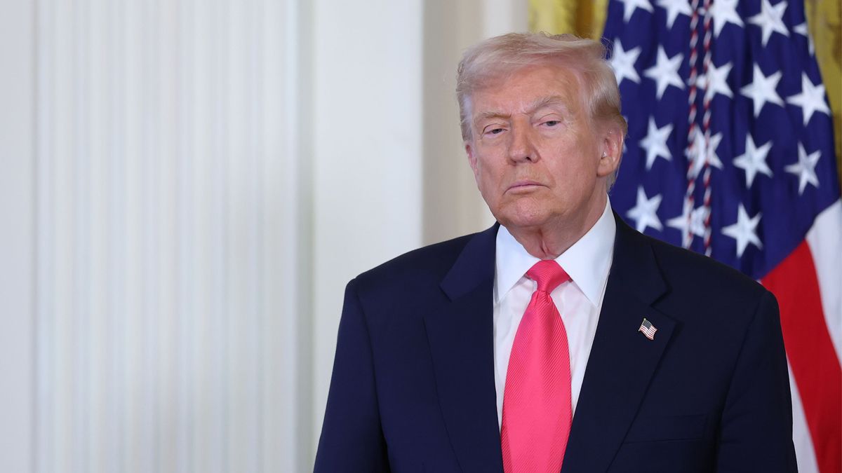 Що впливає на позицію Трампа