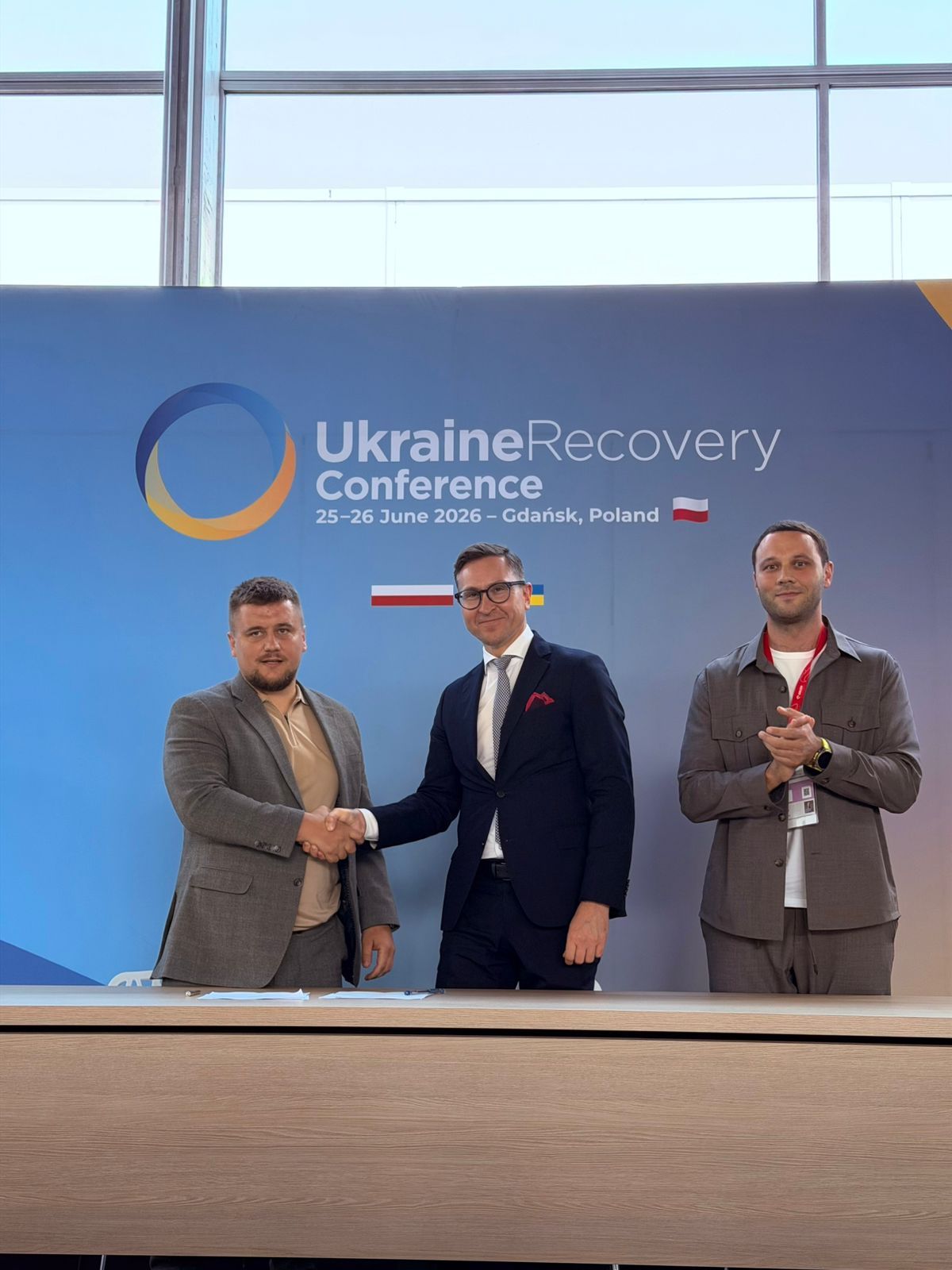 Украинская и норвежская оборонные компании подписали меморандум о сотрудничестве Украинская и норвежская оборонные компании подписали меморандум о сотрудничестве