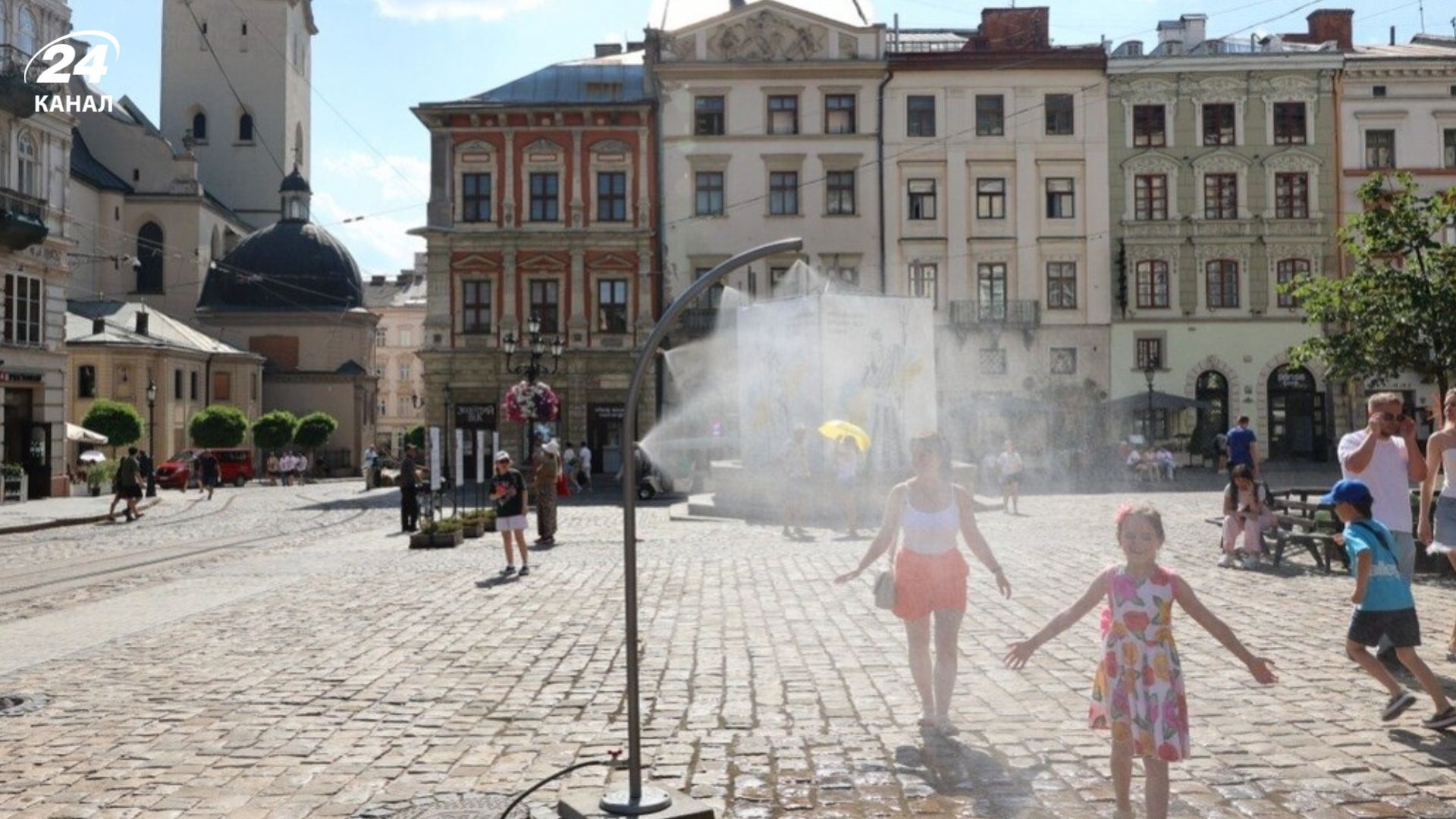 Розпилювачі води з'явилися у Львові