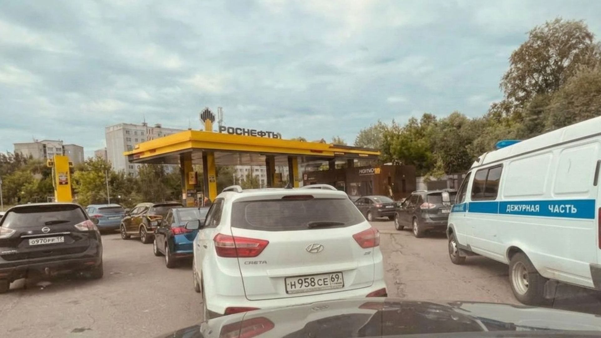 Дефіцит пального в Росії