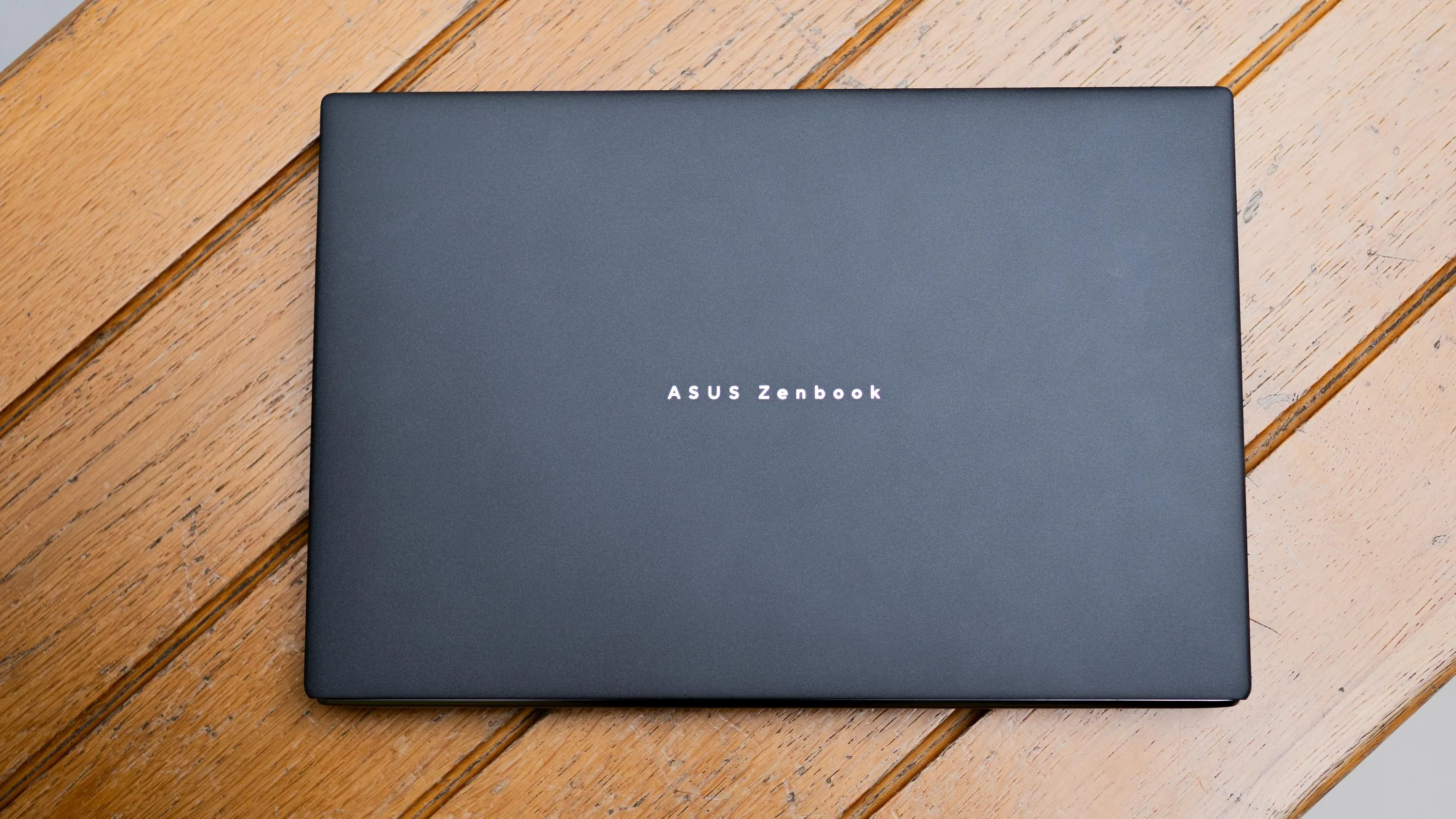 ASUS Zenbook DUO (2026) ASUS Zenbook DUO (2026)