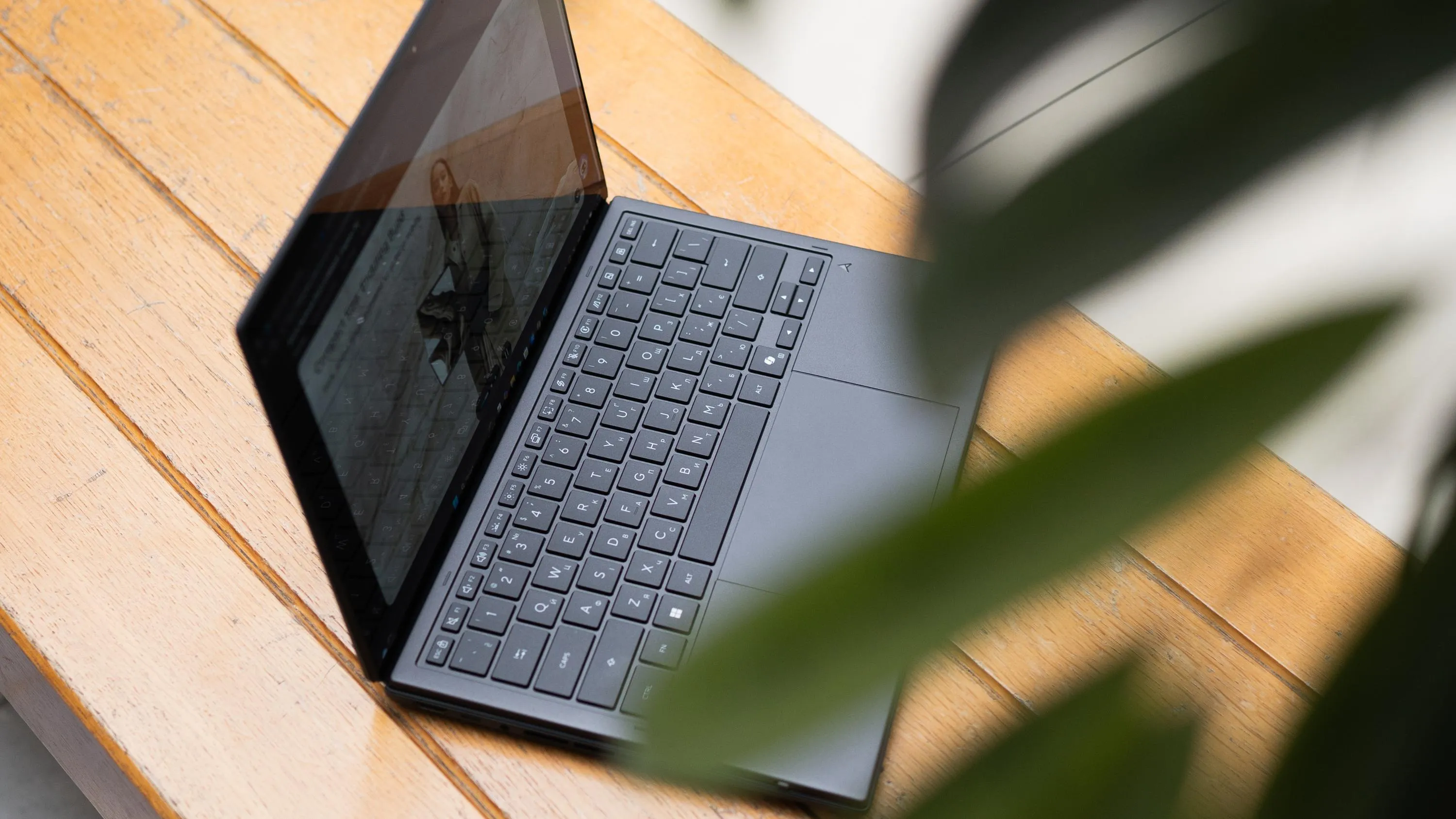 ASUS Zenbook DUO (2026)