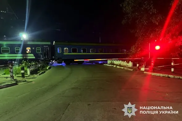 авария, столкновение поезда и автомобиля, Хмельницкий
