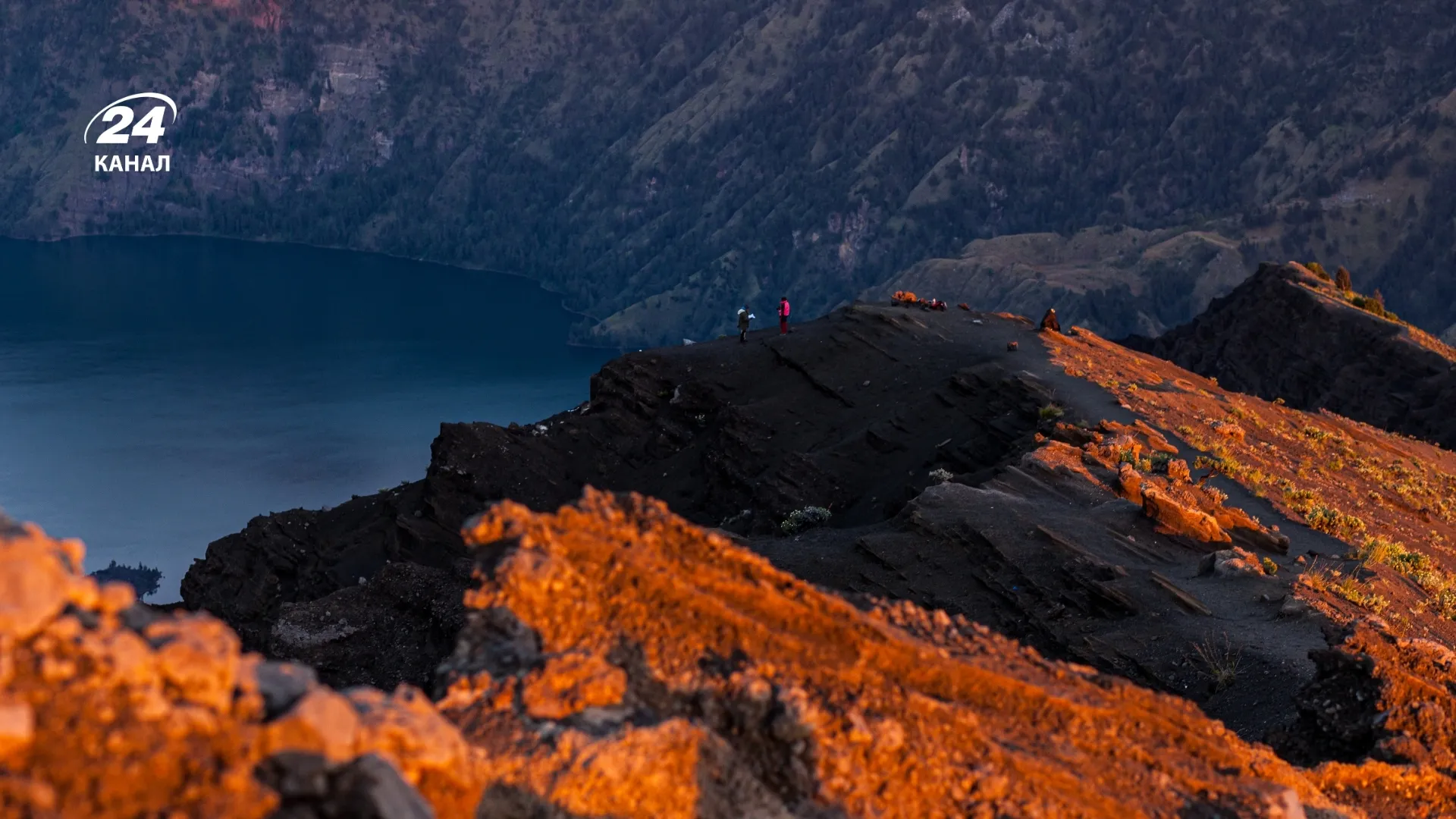 Гора Рінджані, Ломбок, Індонезія / фото Canva Гора Рінджані, Ломбок, Індонезія / фото Canva