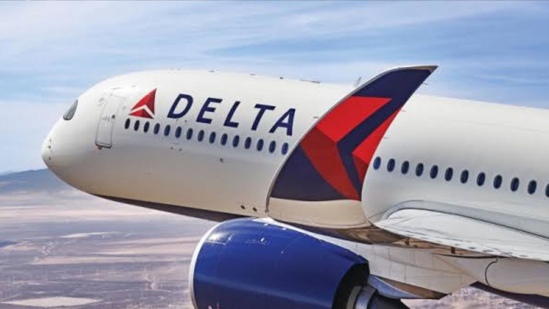 Самолет Delta Air Lines Самолет Delta Air Lines