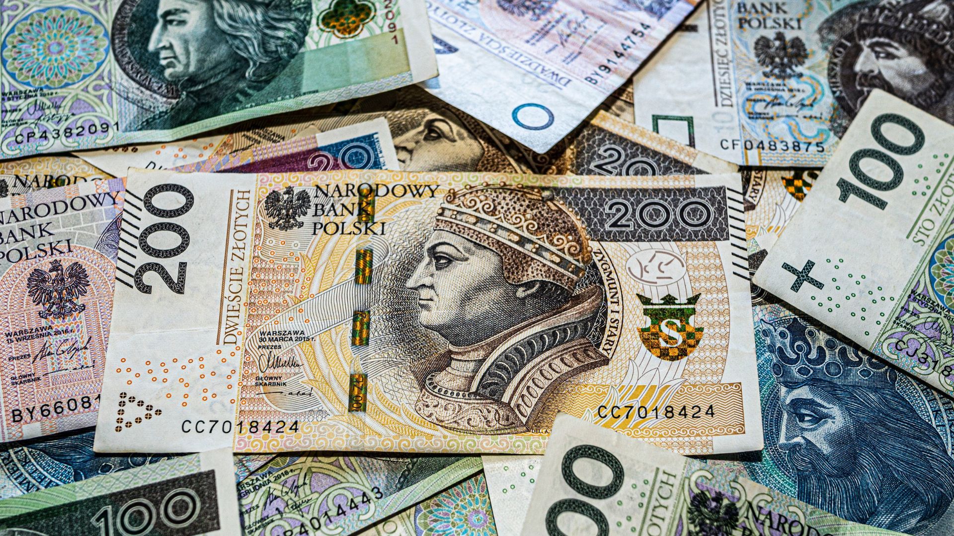 Чому польські гроші називають злотими – чи справді це пов'язано із золотом
