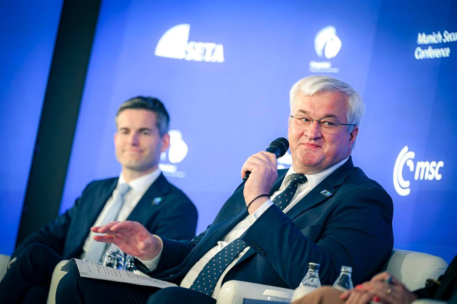 Андрій Сибіга Андрій Сибіга