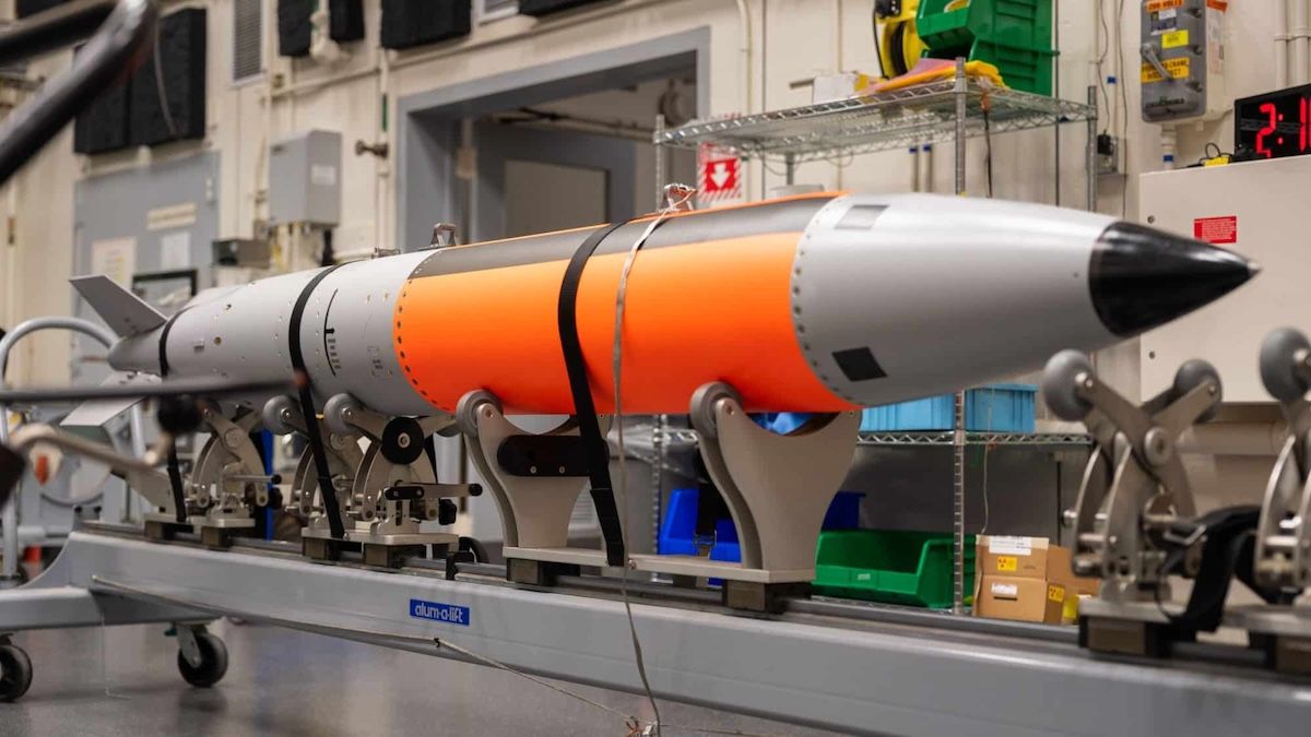 Производство ракеты с ядерной боеголовкой A B61-13