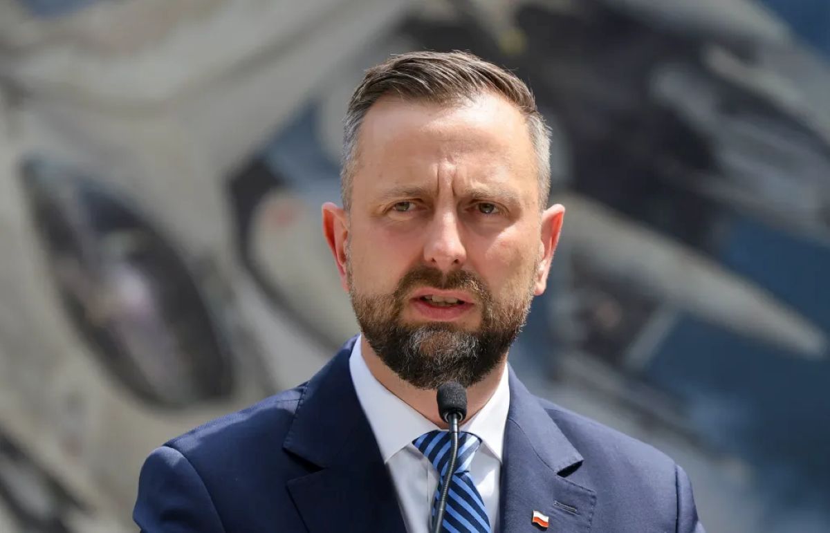 Министр обороны Польши поддержал передачу Украине дефицитных ракет Patriot Министр обороны Польши поддержал передачу Украине дефицитных ракет Patriot