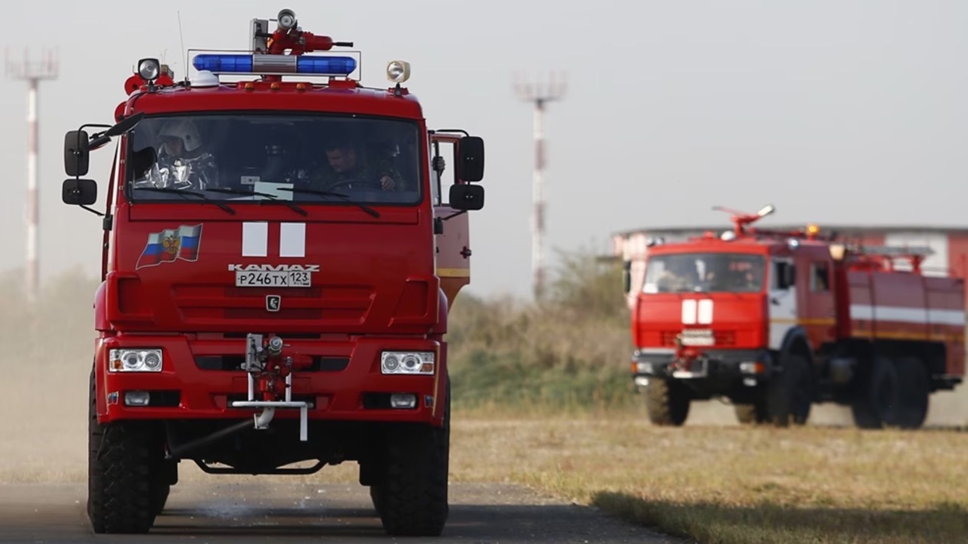 Поблизу ключового порту "Кавказ": пожежа охопила підприємство в Краснодарському краї