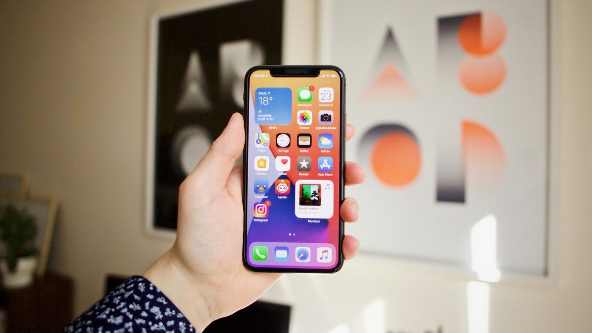 iPhone iPhone