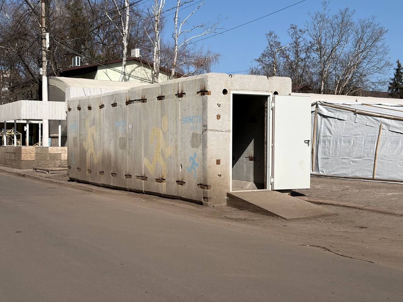 У Слов'янську будують укриття у вигляді блок-модулів У Слов'янську будують укриття у вигляді блок-модулів