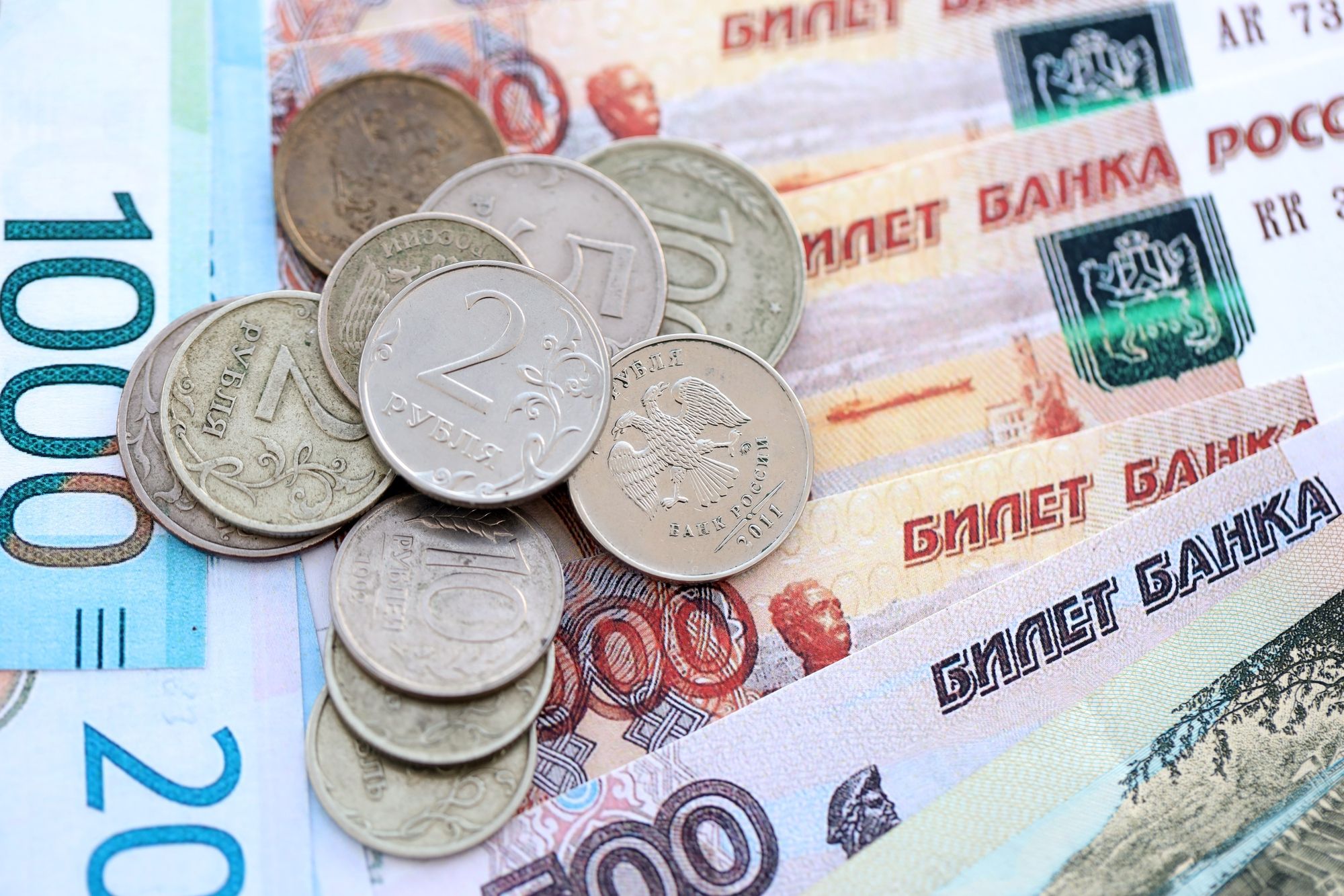 "Дірка" в бюджеті Росії росте: дефіцит може вийти далеко за межі плану