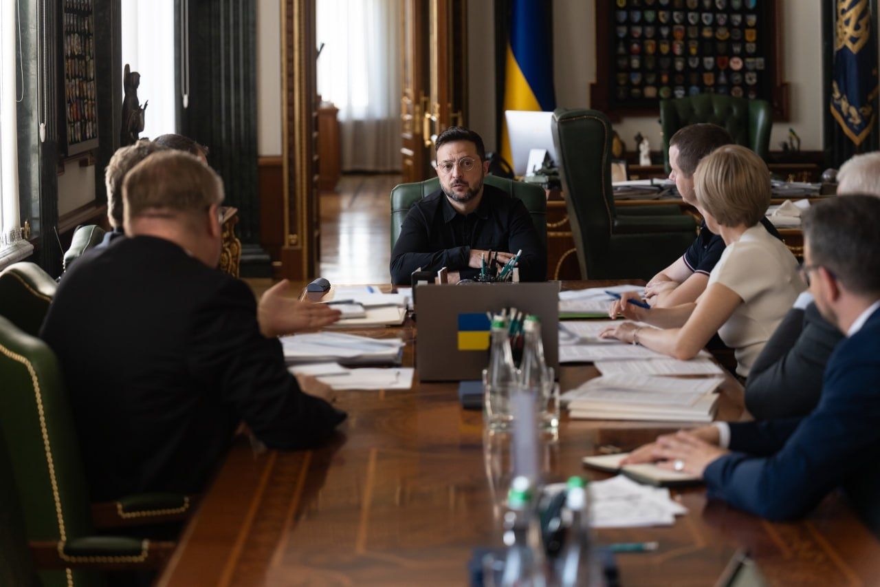 Україна розсекретить усі архіви щодо Волинської трагедії Україна розсекретить усі архіви щодо Волинської трагедії