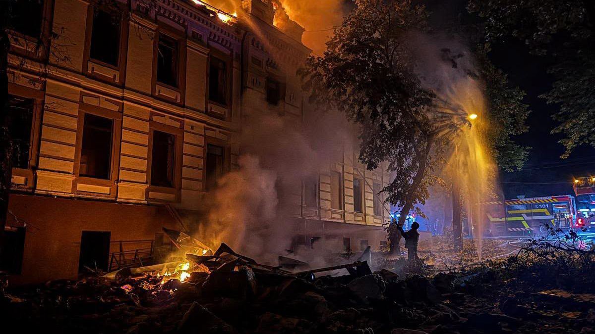 У них две цели: генерал армии объяснил, почему Россия массировано атаковать Киев баллистикой