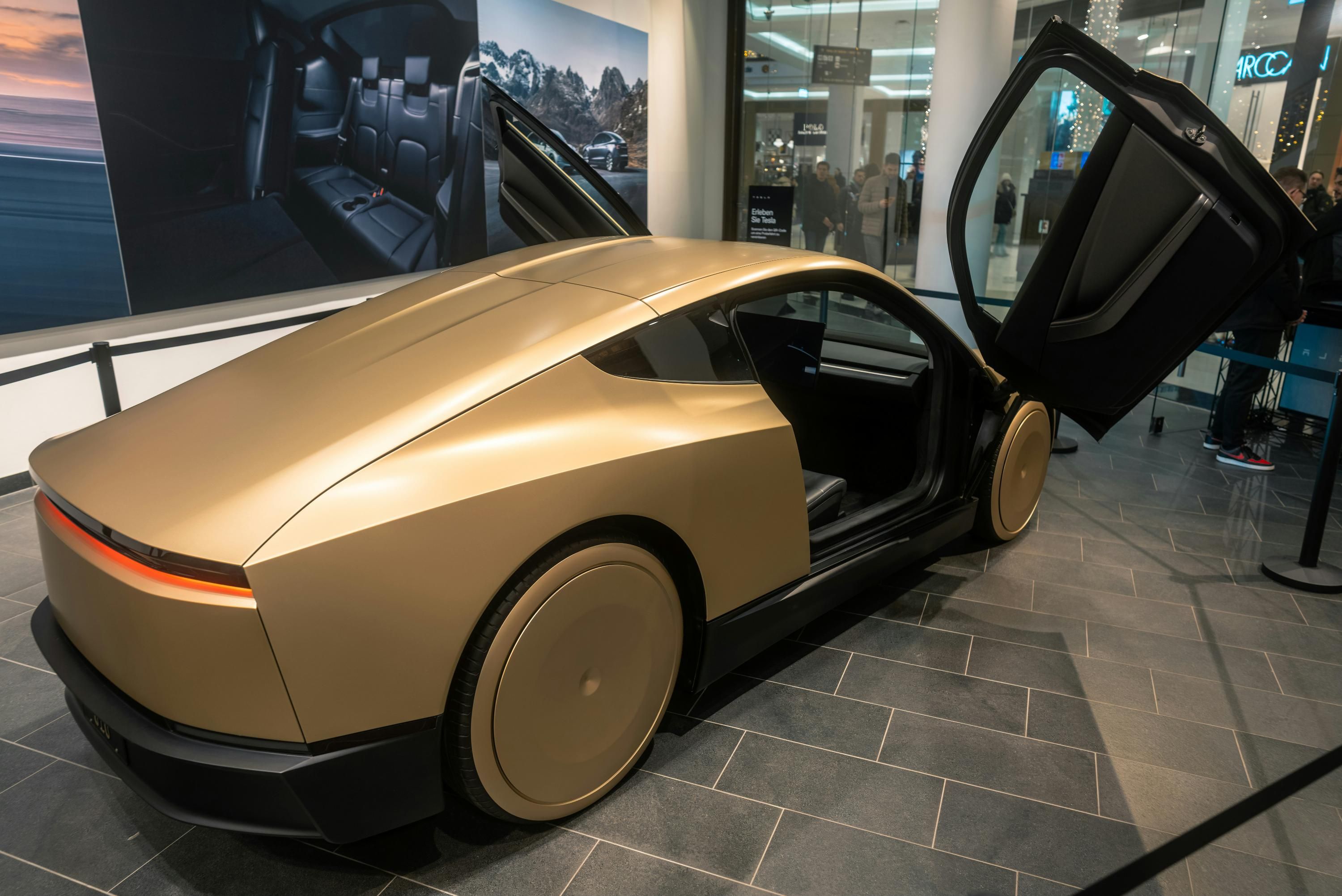Tesla интегрирует Starlink в Cybercab <D/> – что это даст беспилотному такси