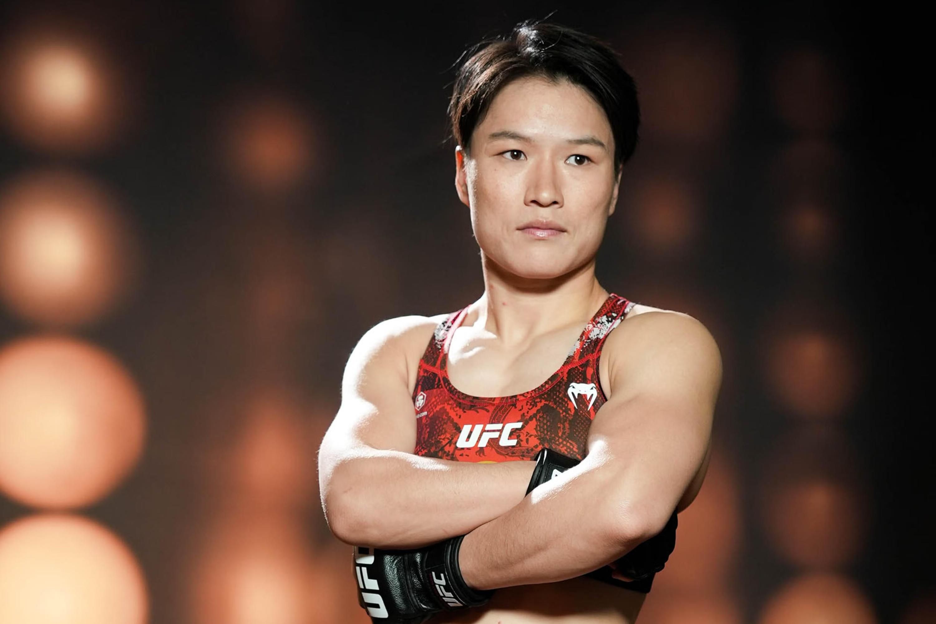 Бывшая чемпионка UFC изменилась до неузнаваемости: на какие изменения пошла Чжан Вэйли