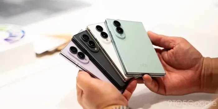 Базовий Samsung Galaxy Fold 8