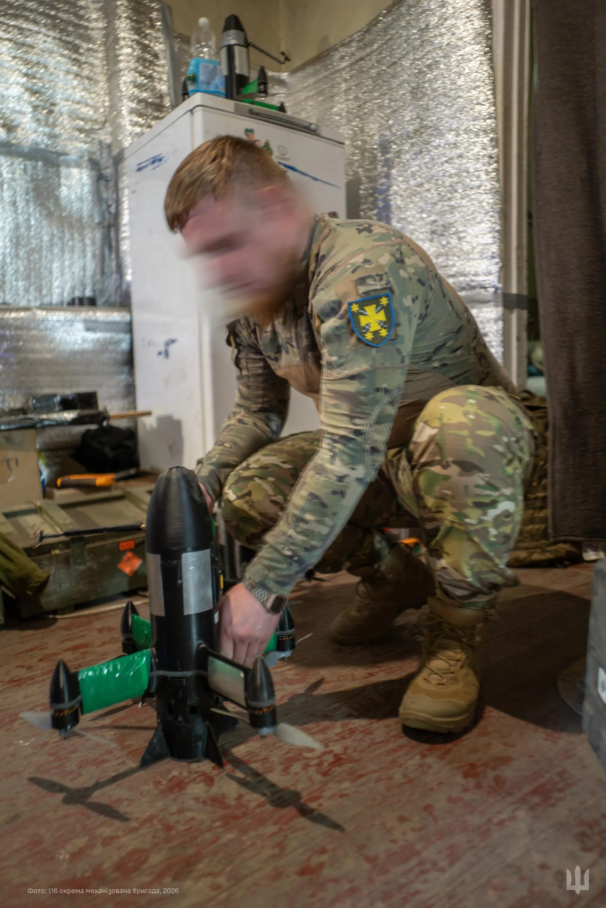 Робота військових у 116 ОМБр / Фото надане 24 Каналу Робота військових у 116 ОМБр / Фото надане 24 Каналу