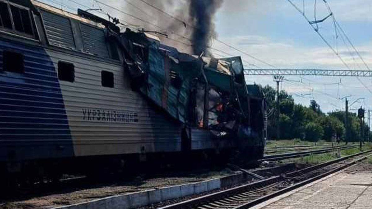 Наслідки атаки по пасажирському поїзду у Дніпропетровській області 24 липня