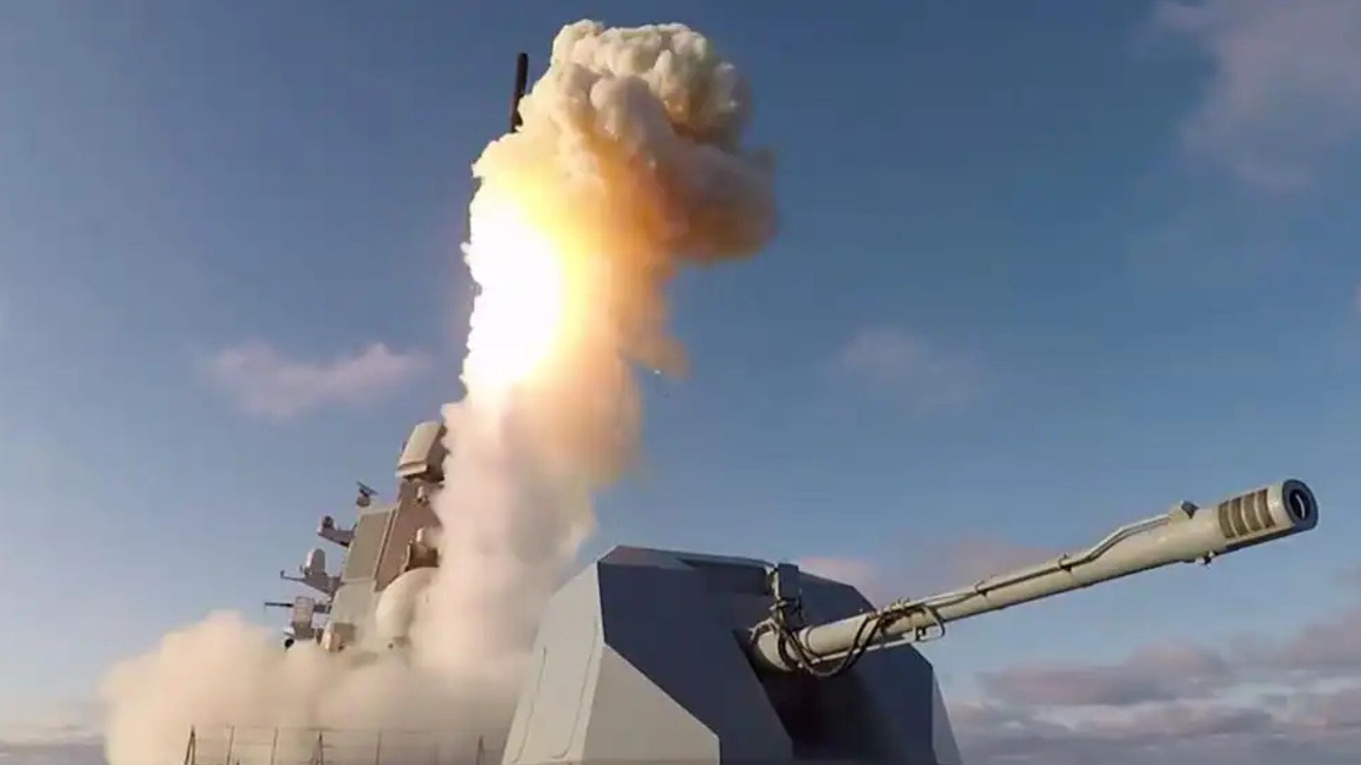 САУ из корабельной пушки А-192М – Россия разрабатывает новое оружие