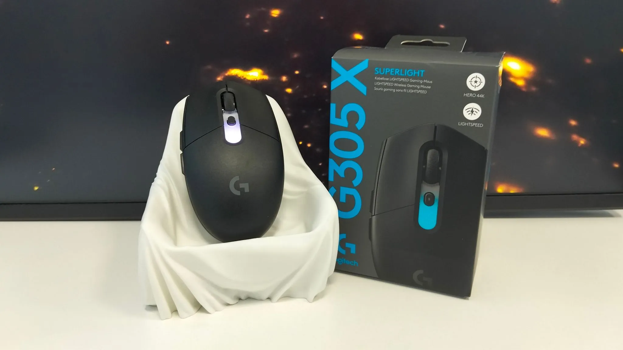 Logitech G305 X SUPERLIGHT Logitech G305 X SUPERLIGHT