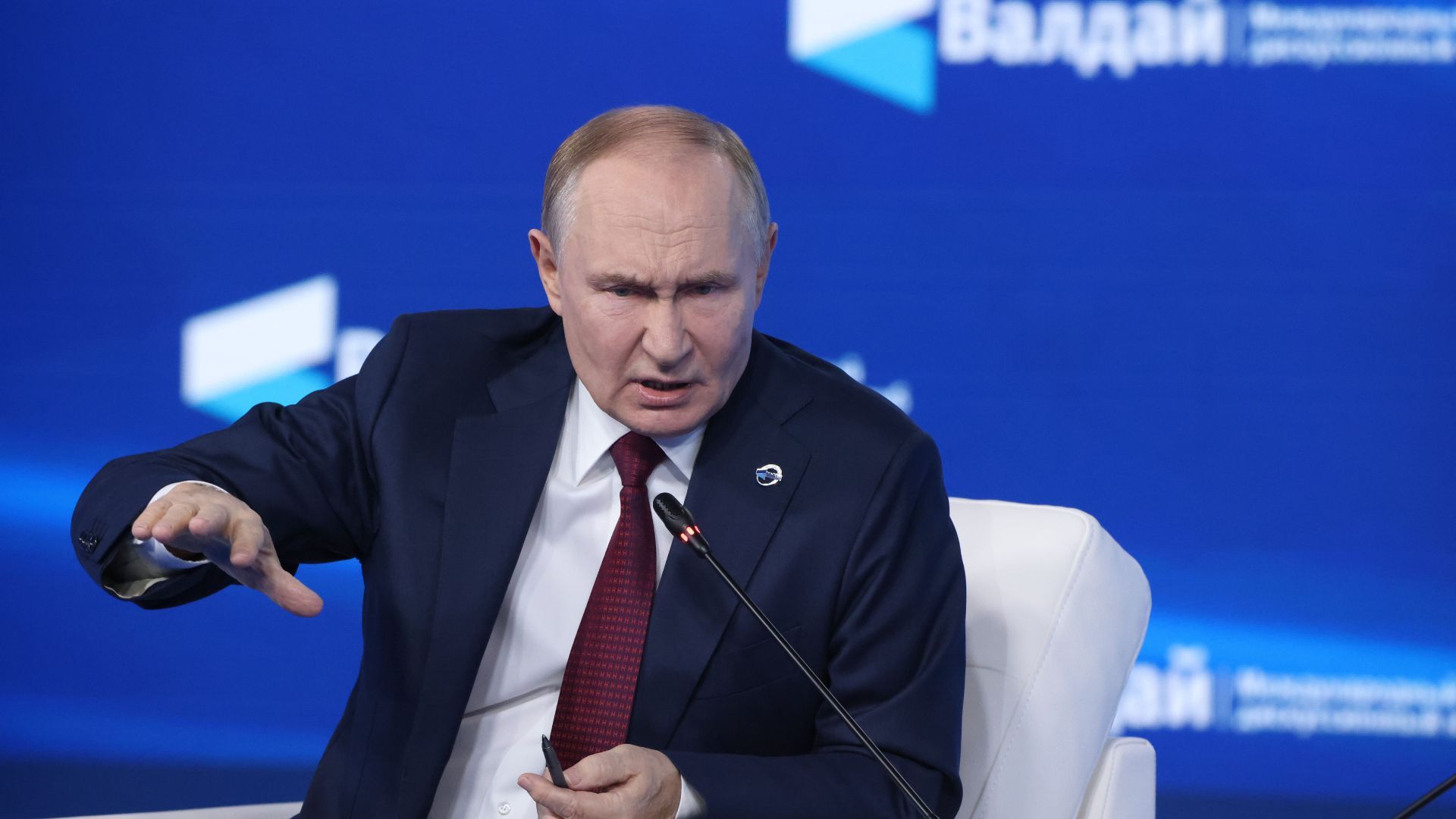 В следующие три года: Путин планирует усилить оборону России и рассчитывает достичь целей войны