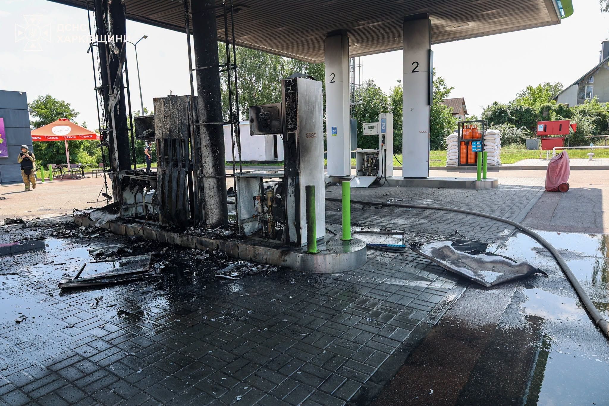 Росія атакувала дронами АЗС у Харкові