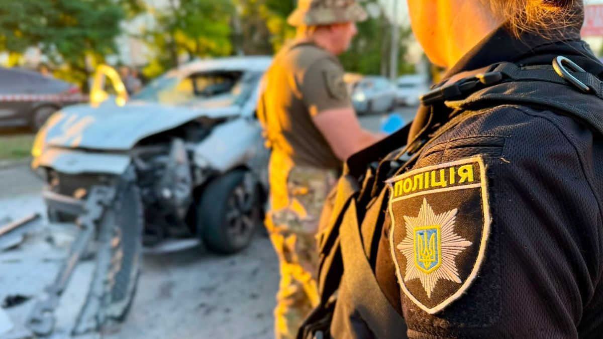 В Одесі вдруге за день вибухнув автомобіль, є загиблий та постраждала, – поліція