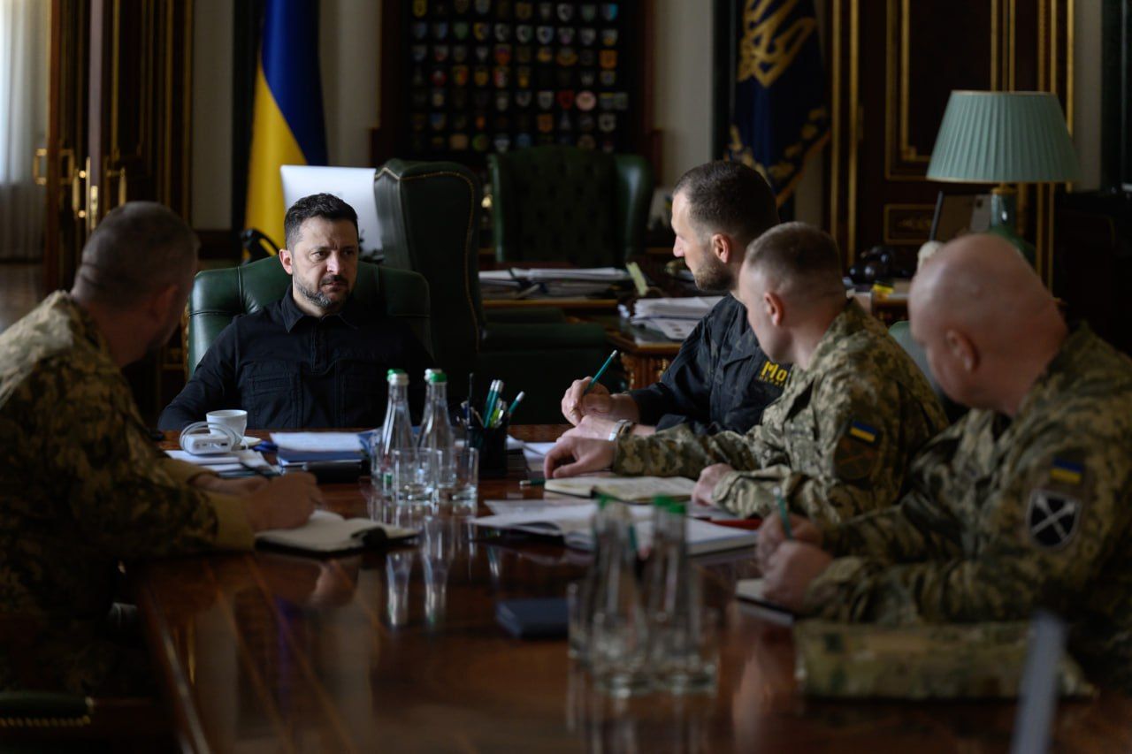 Зеленський анонсував зміни у Генштабі Зеленський анонсував зміни у Генштабі
