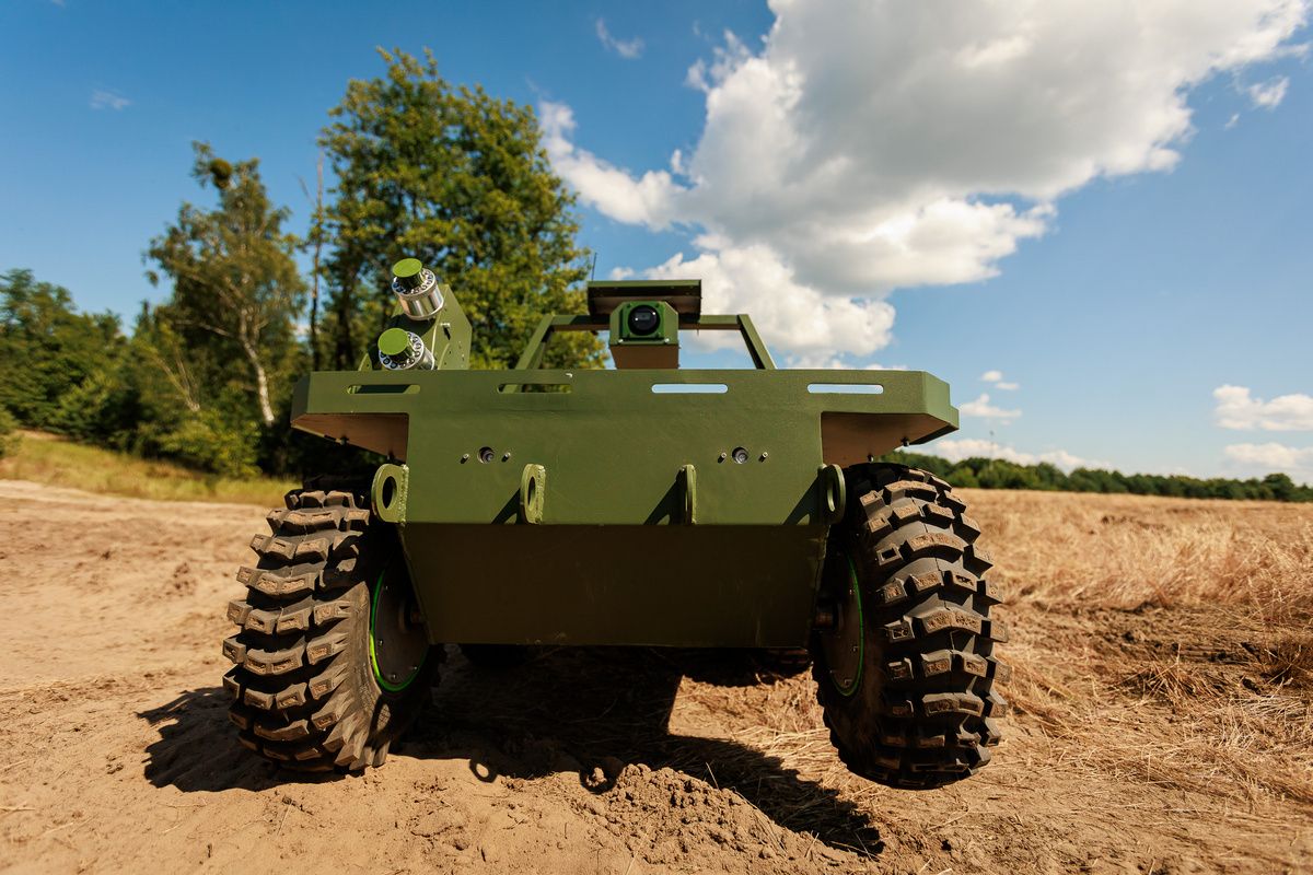Украинская компания SMART BIRDS представила НРК ВОРОН с сетеметами для борьбы с FPV-дронами – Military 24