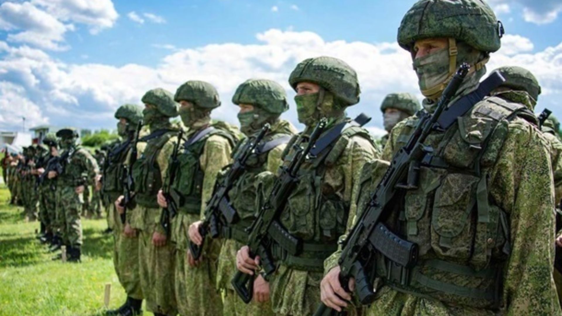 Мінус 1 500 солдатів і гора спаленої техніки: втрати Росії на 2 серпня