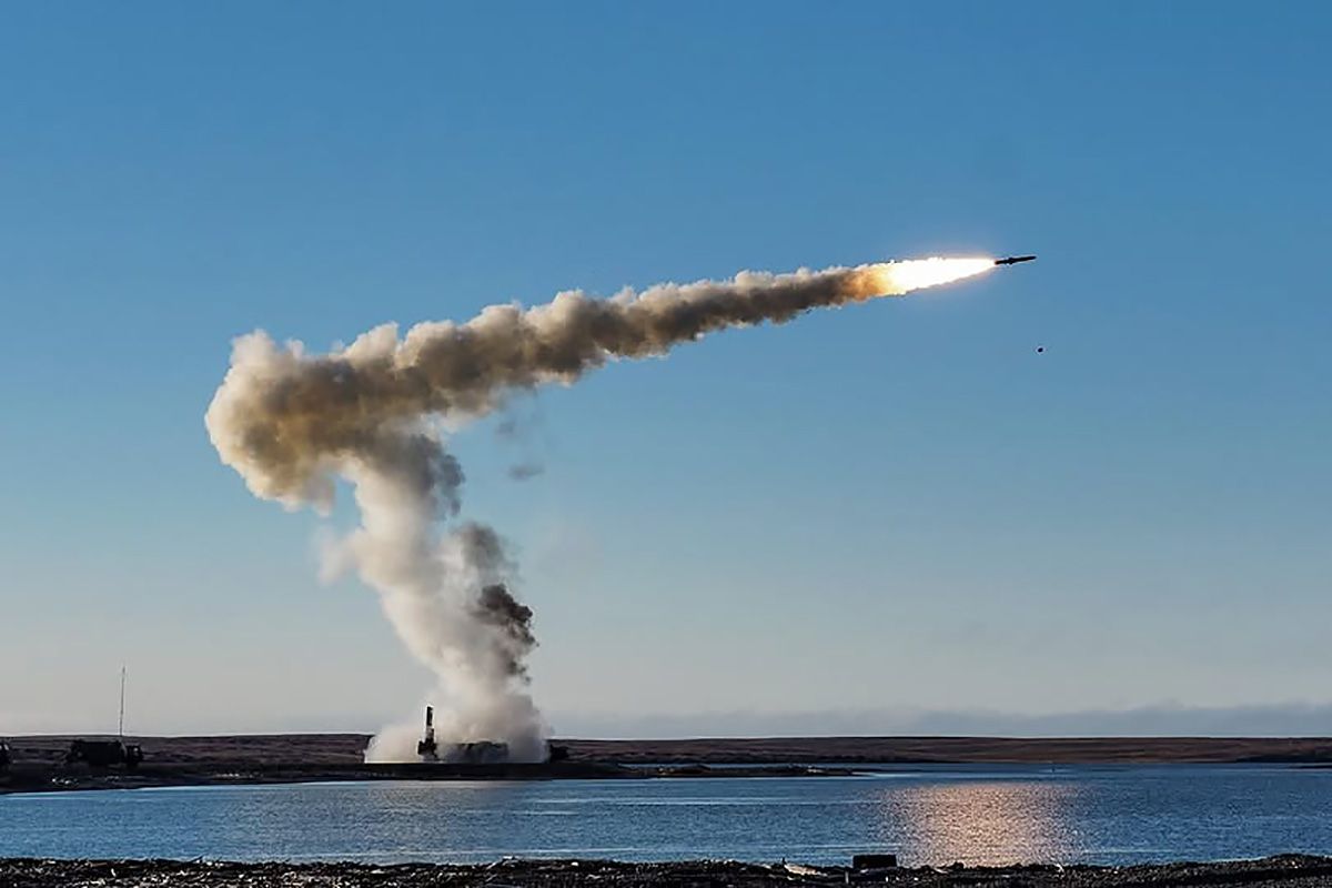 Россия накапливает ракеты не просто так: авиаэксперт сказал, как сорвать планы Кремля