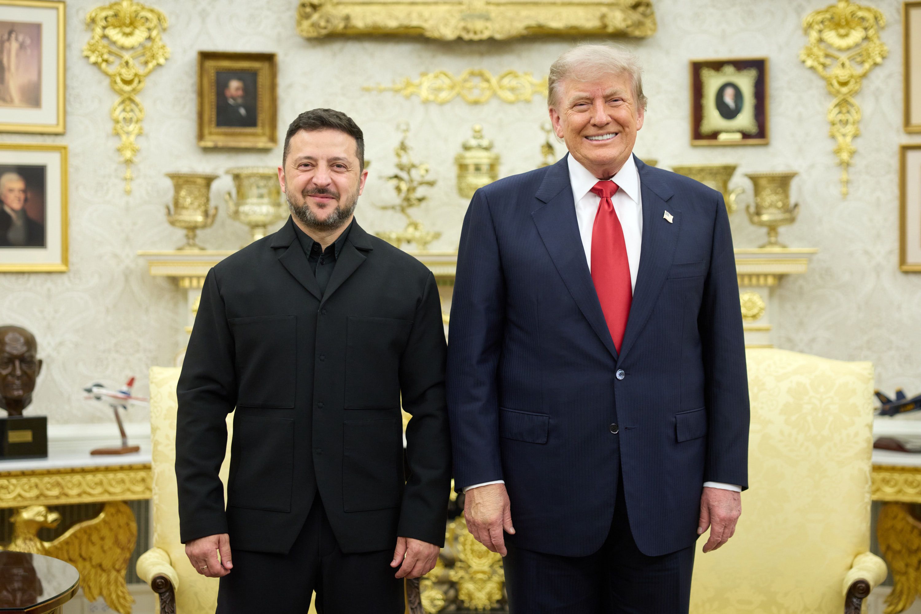 А что за улыбками на фото: политолог рассказал, как на самом деле Трамп относится к Украине
