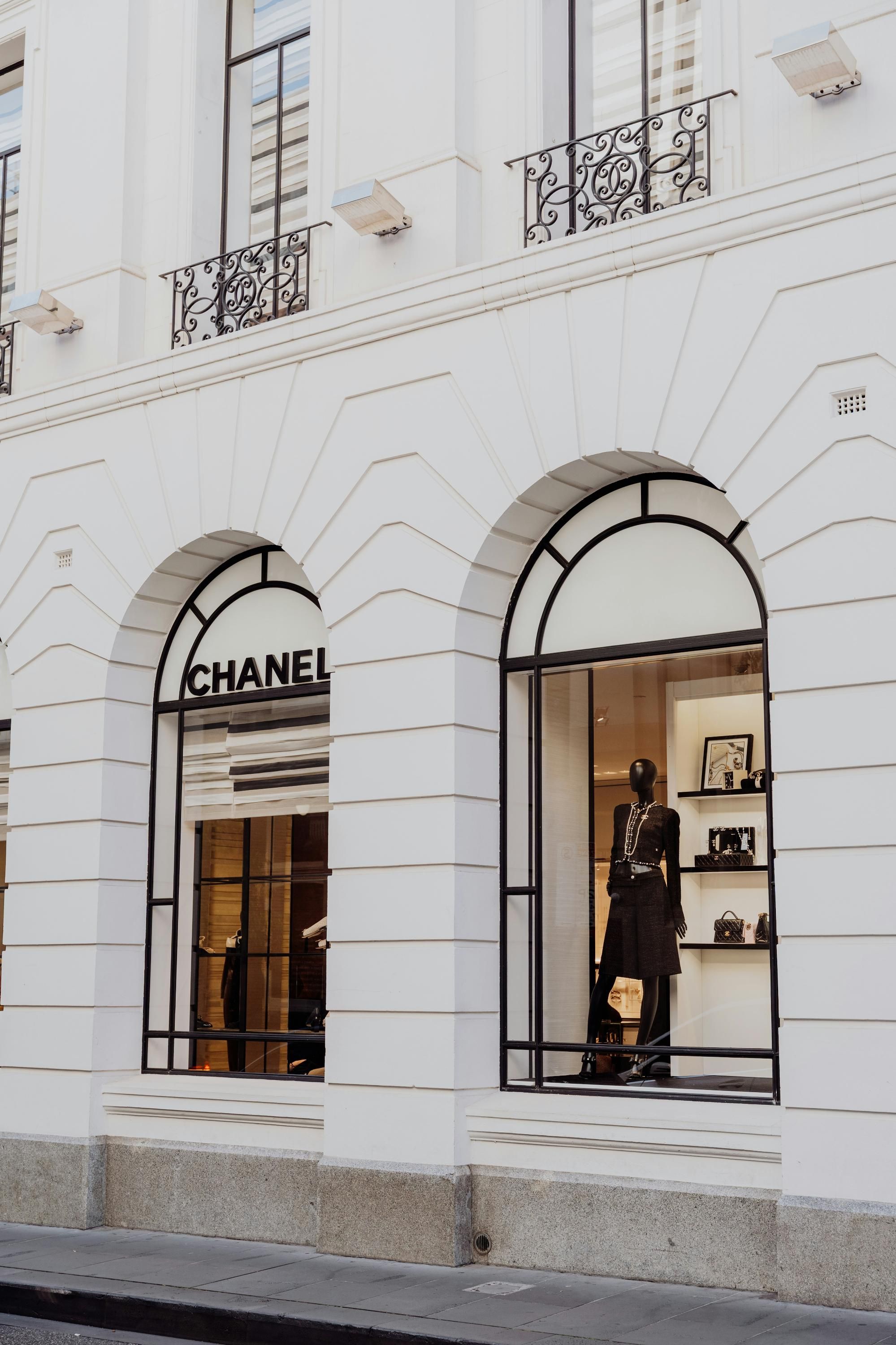 Мировой дом моды Chanel превзошел конкурентов Мировой дом моды Chanel превзошел конкурентов