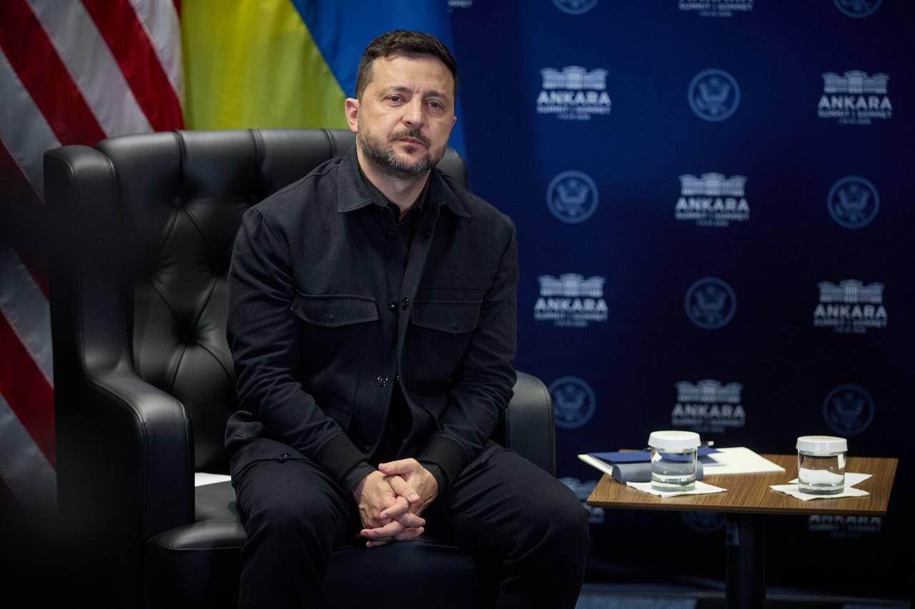 Зеленський подякував Сенату США за ухвалення законопроєкту щодо санкцій проти Росії Зеленський подякував Сенату США за ухвалення законопроєкту щодо санкцій проти Росії