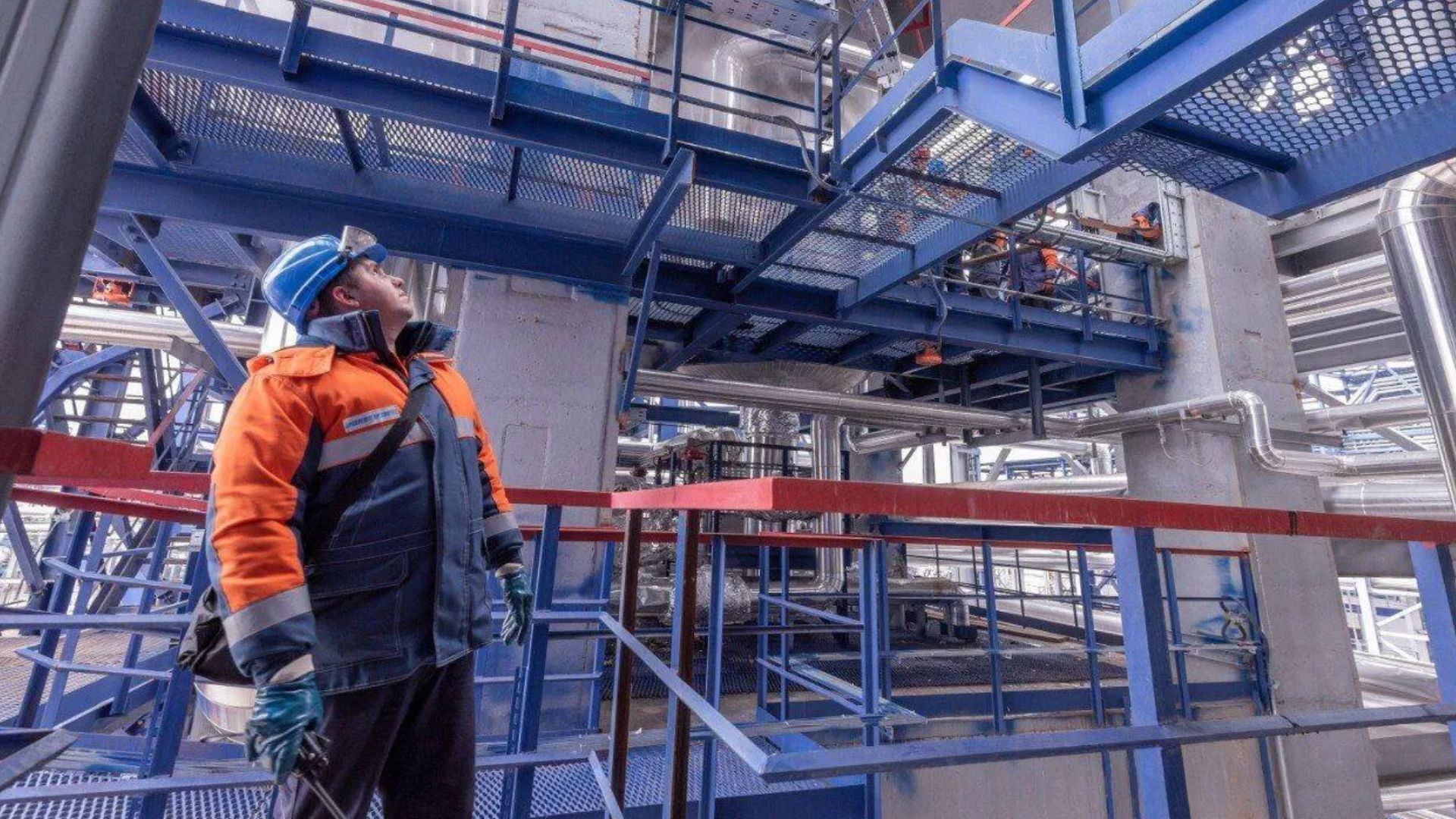 У Росії зупинився НПЗ, що переробляє майже 6 мільйонів тонн нафти на рік