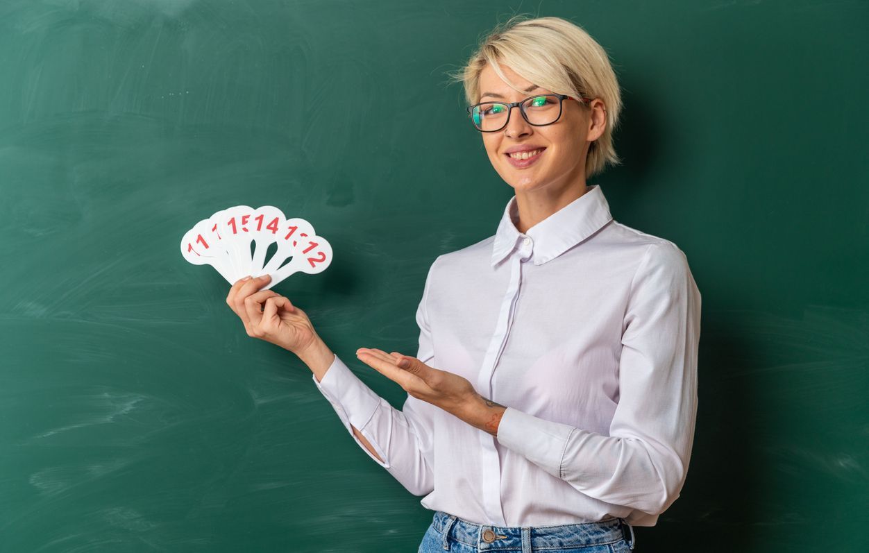 Зарплата вчителя в Україні 