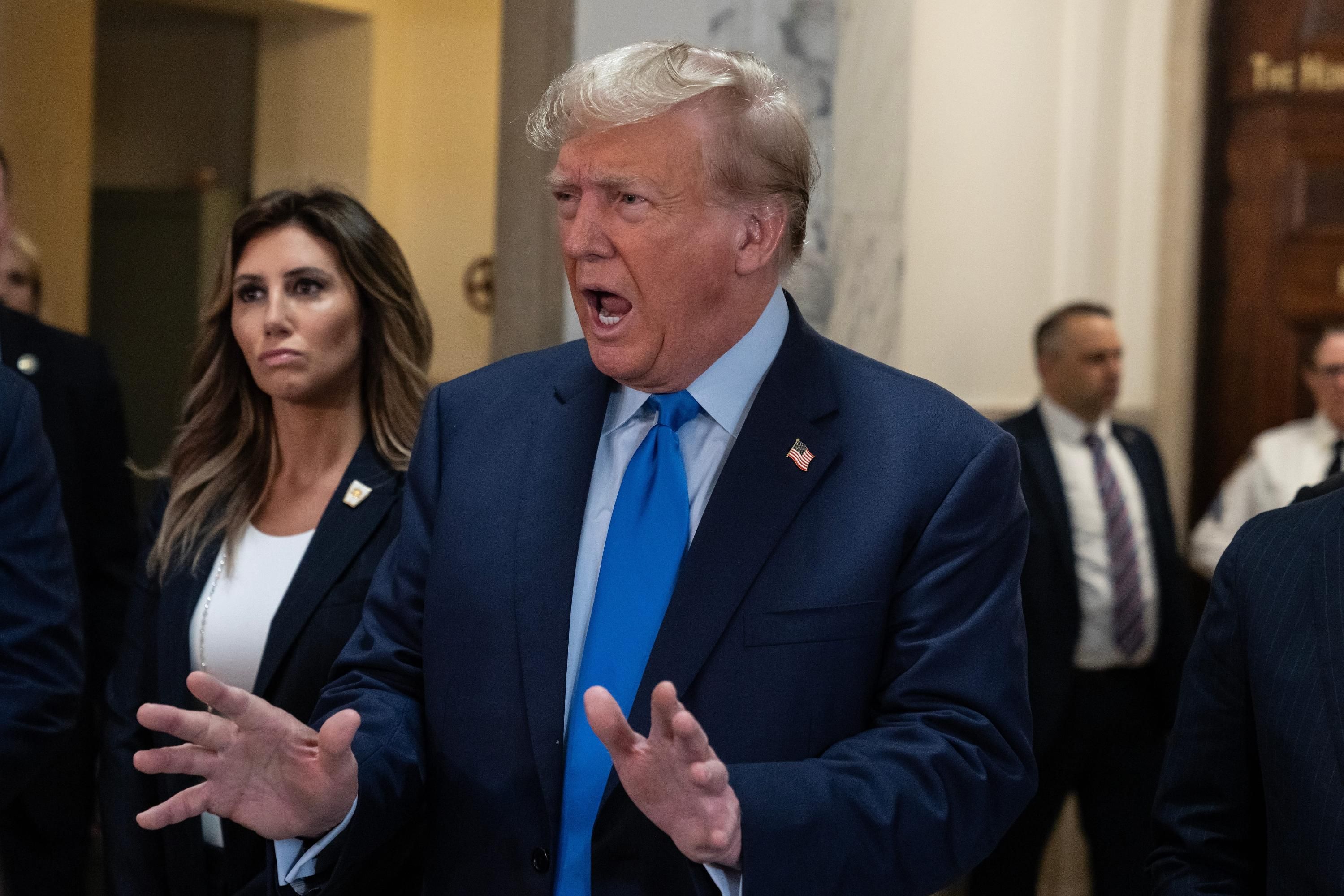 Президент США Дональд Трамп Президент США Дональд Трамп
