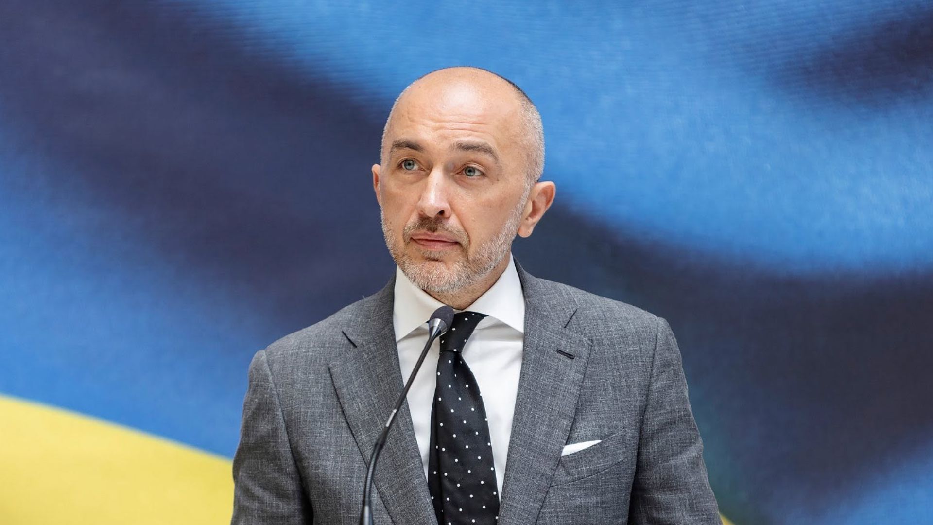 Зеленський нібито невдоволений роботою Пишного, – Bloomberg