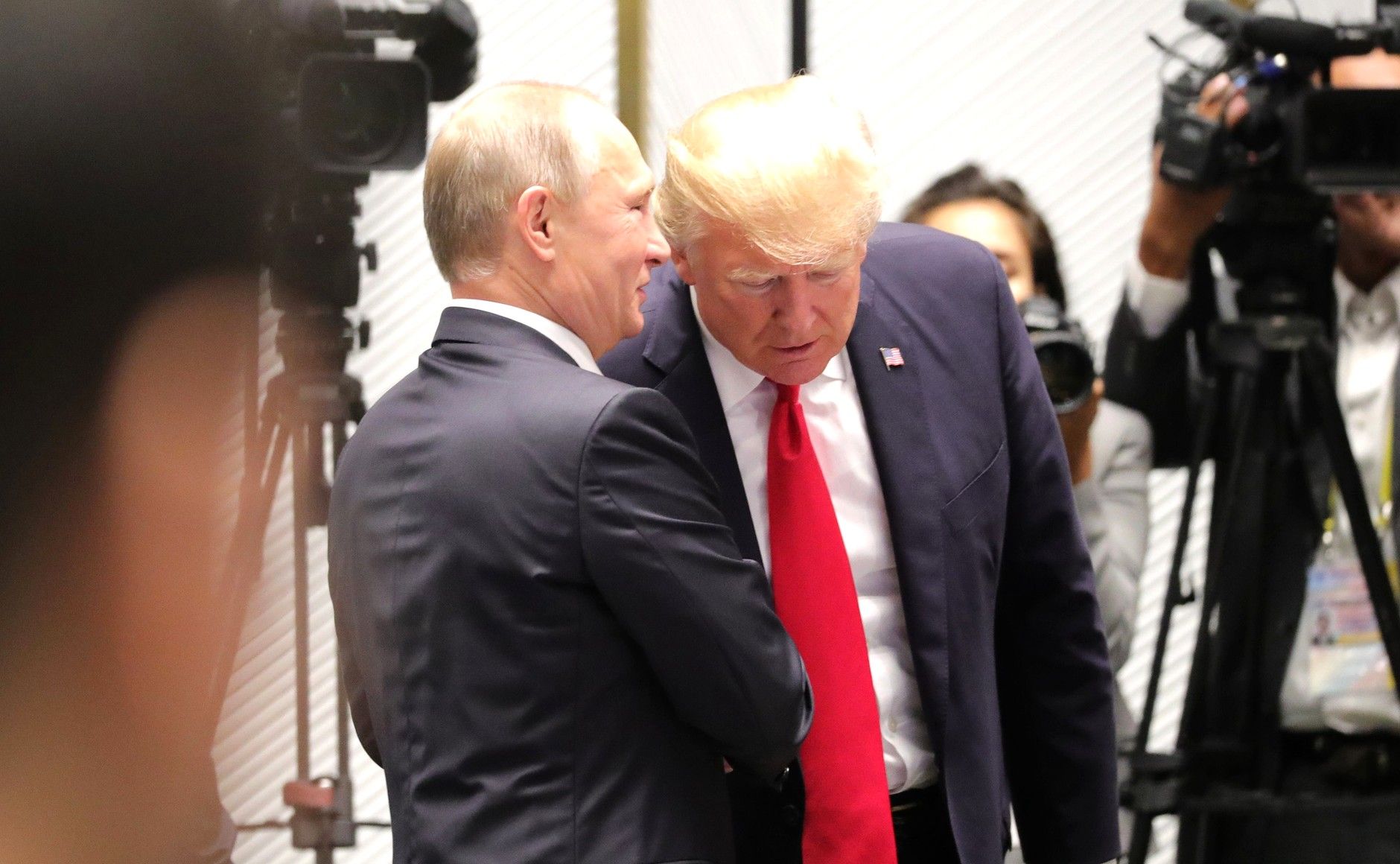Дуже поганий сигнал: чому Трамп досі намагається домовитися з Путіним