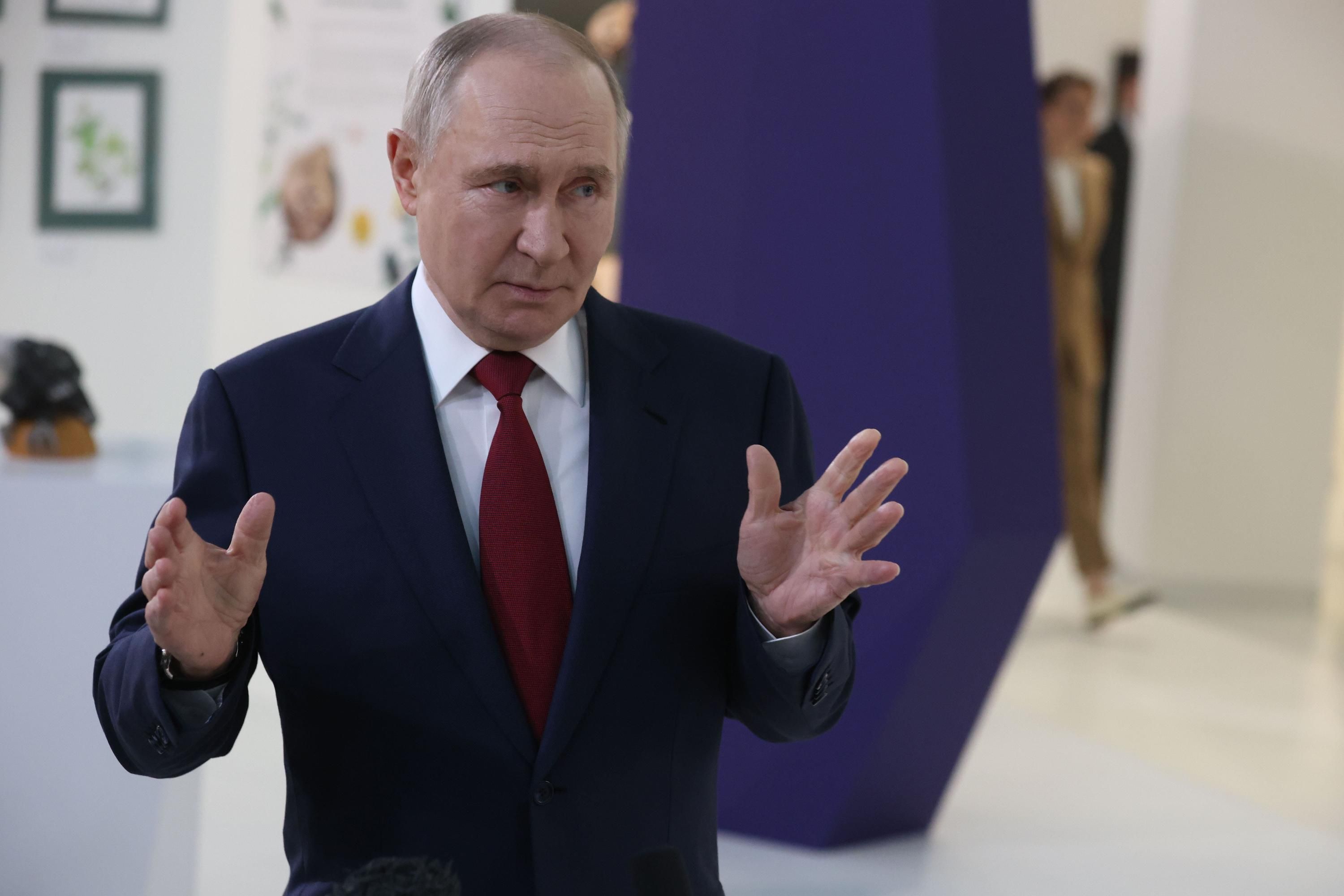 Візит Путіна на Курили