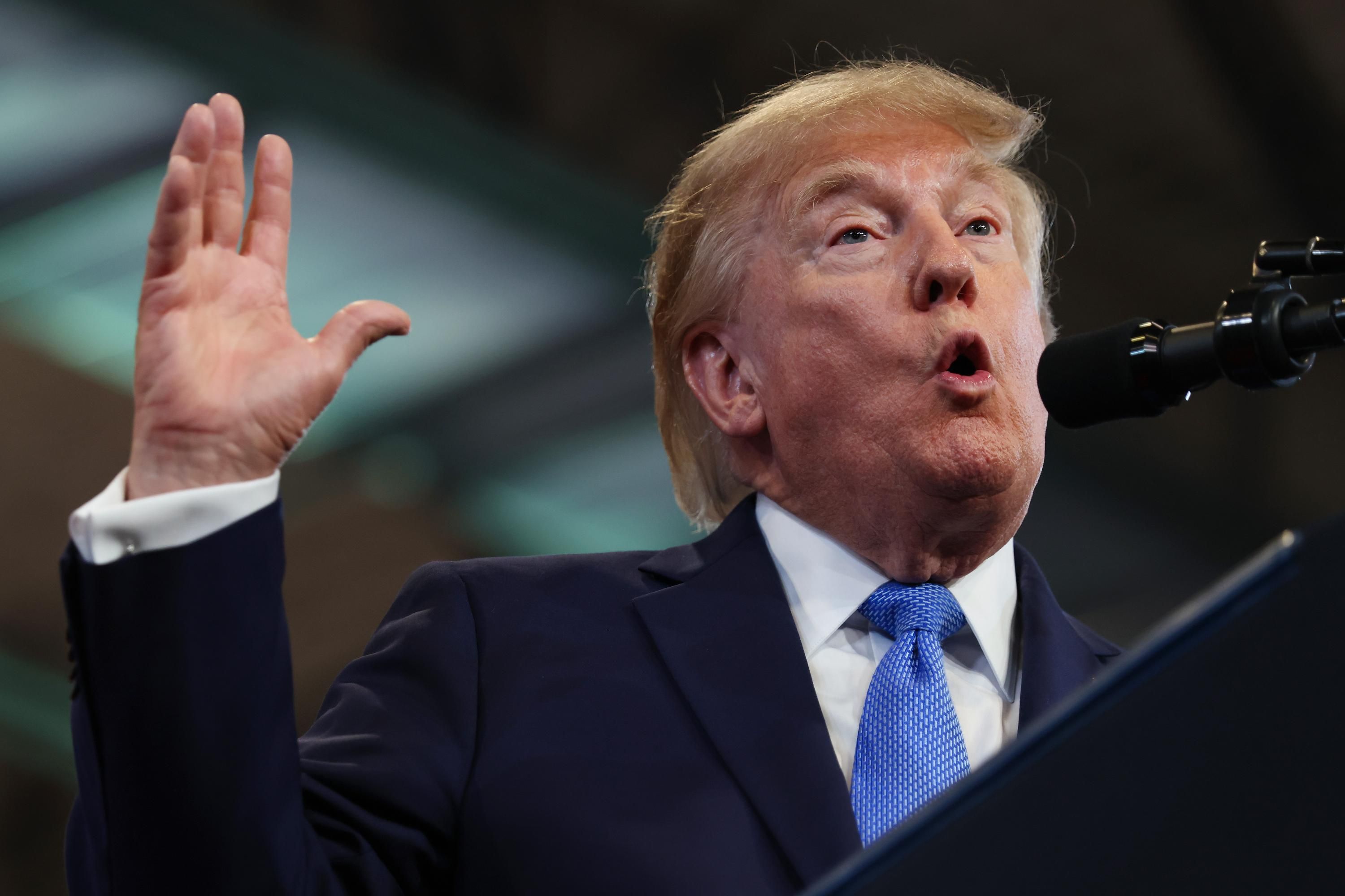Трамп каже, що оголосить Ормузьку протоку територією США Трамп каже, що оголосить Ормузьку протоку територією США