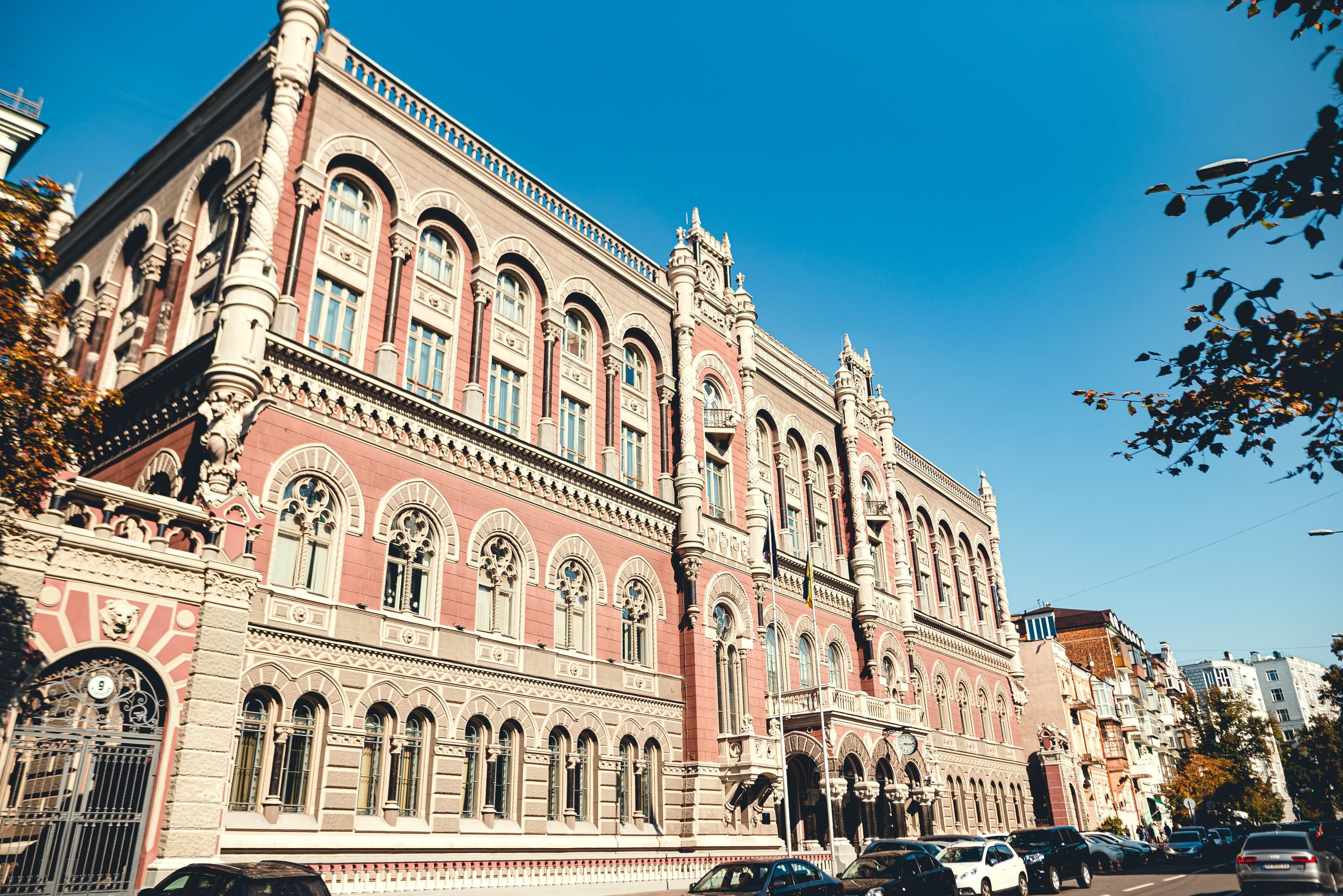 НБУ звинуватив Укрпошту у "відмиванні коштів": Смілянський прокоментував події